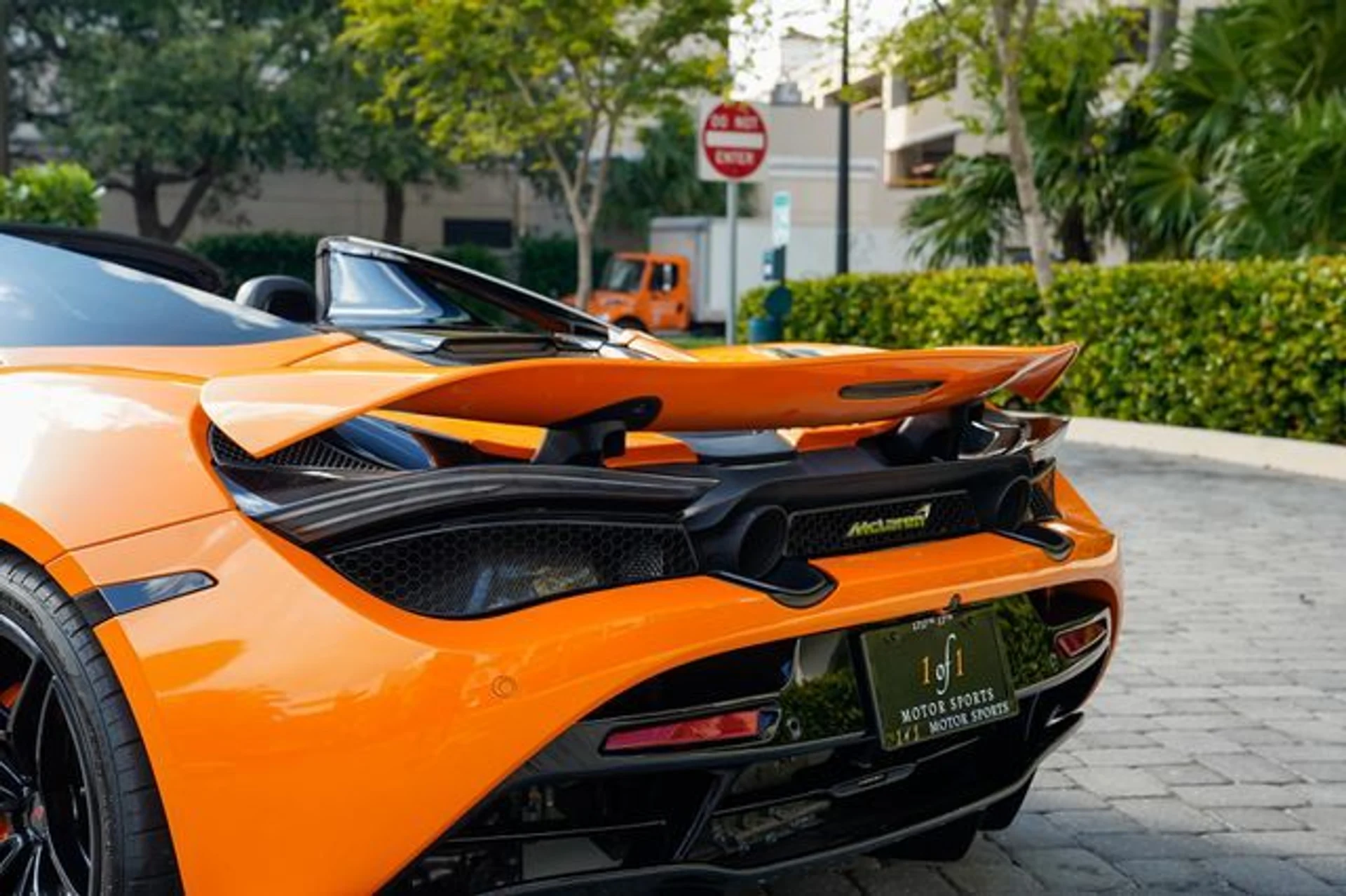 mph043_1155216099_22952697_44_c78ff8644f