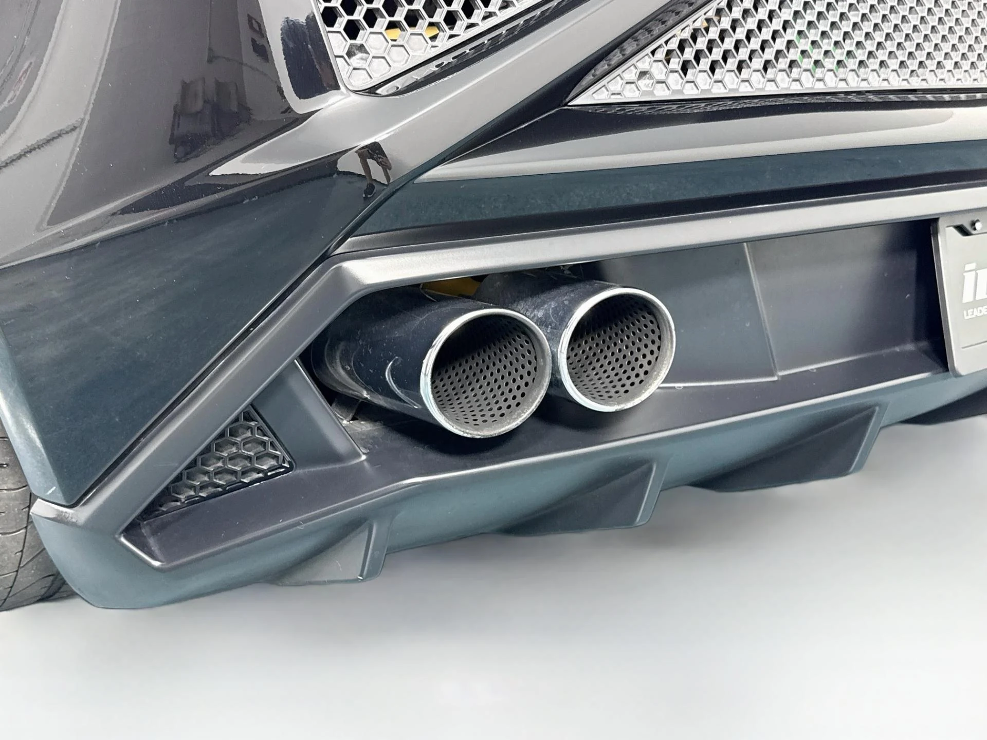 mph043_1165393115_Used_2013_Lamborghini_Gallardo_LP_560_4_Coupe_1786390230_e8b5428823