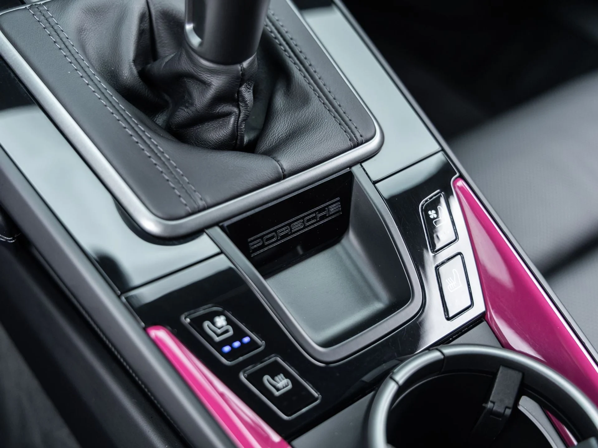 mph043_1180409902_44_f5c141d555