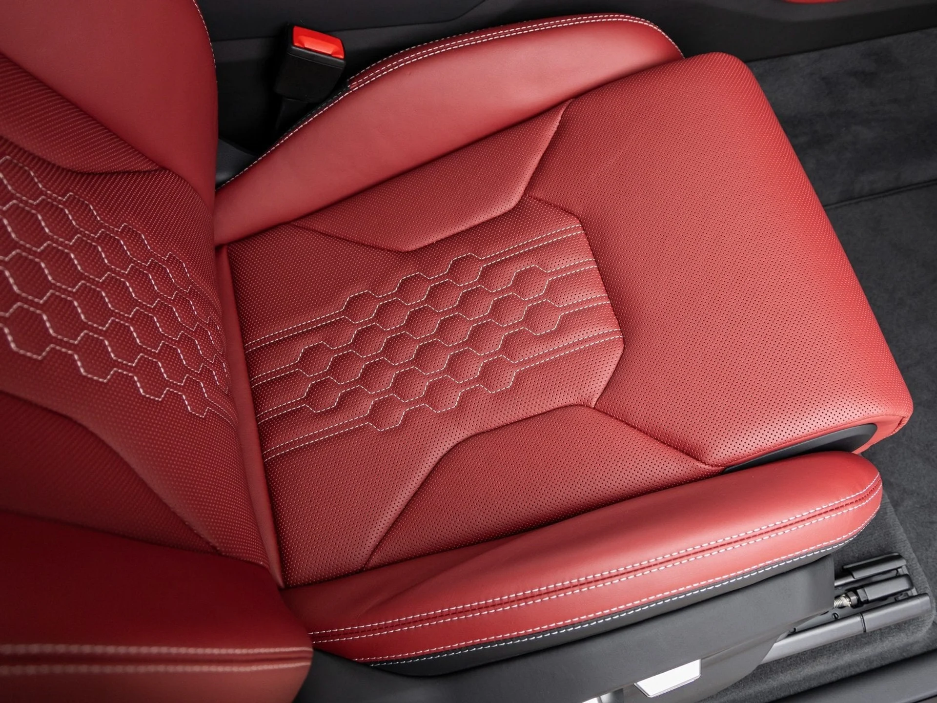 mph043_11867442_44_ce16e39460