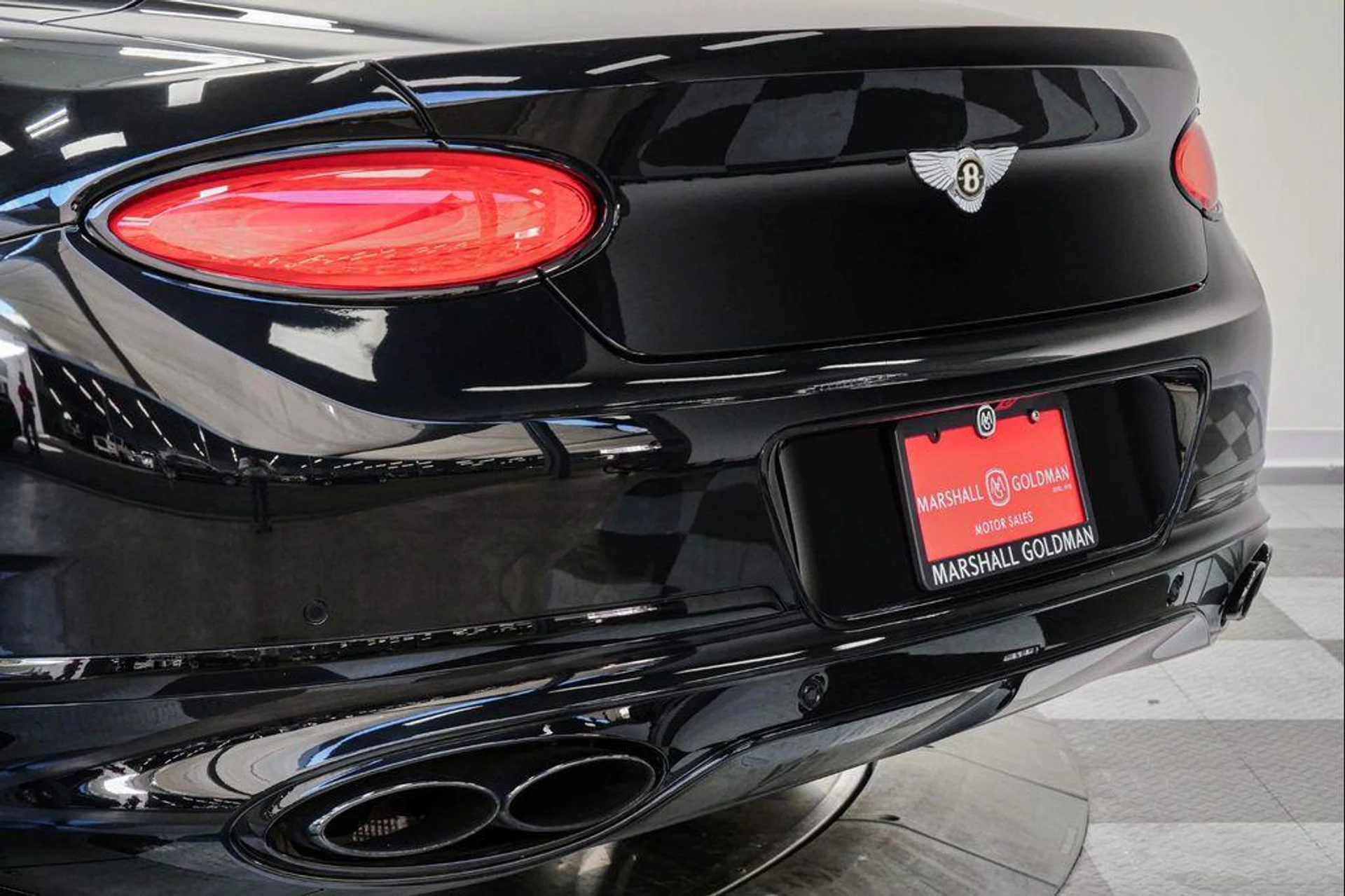 mph043_1191144230_T6v_Wp_Hb_LMGA_Oq_D_Si_Fz_Adgz_Tg_YE_77b0e3c931