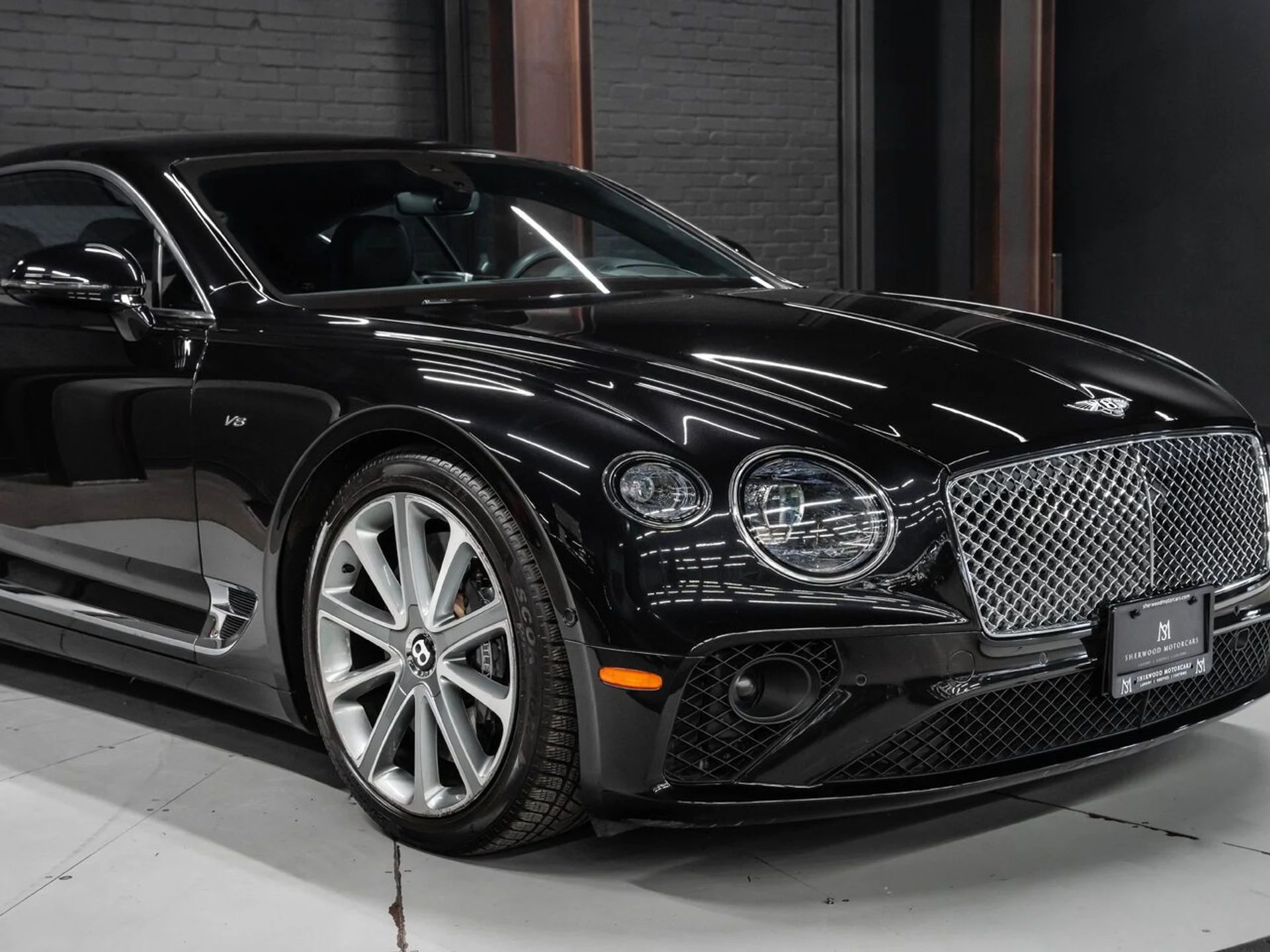 mph043_1225535171_bentley_continental_2022_4e56171ab6
