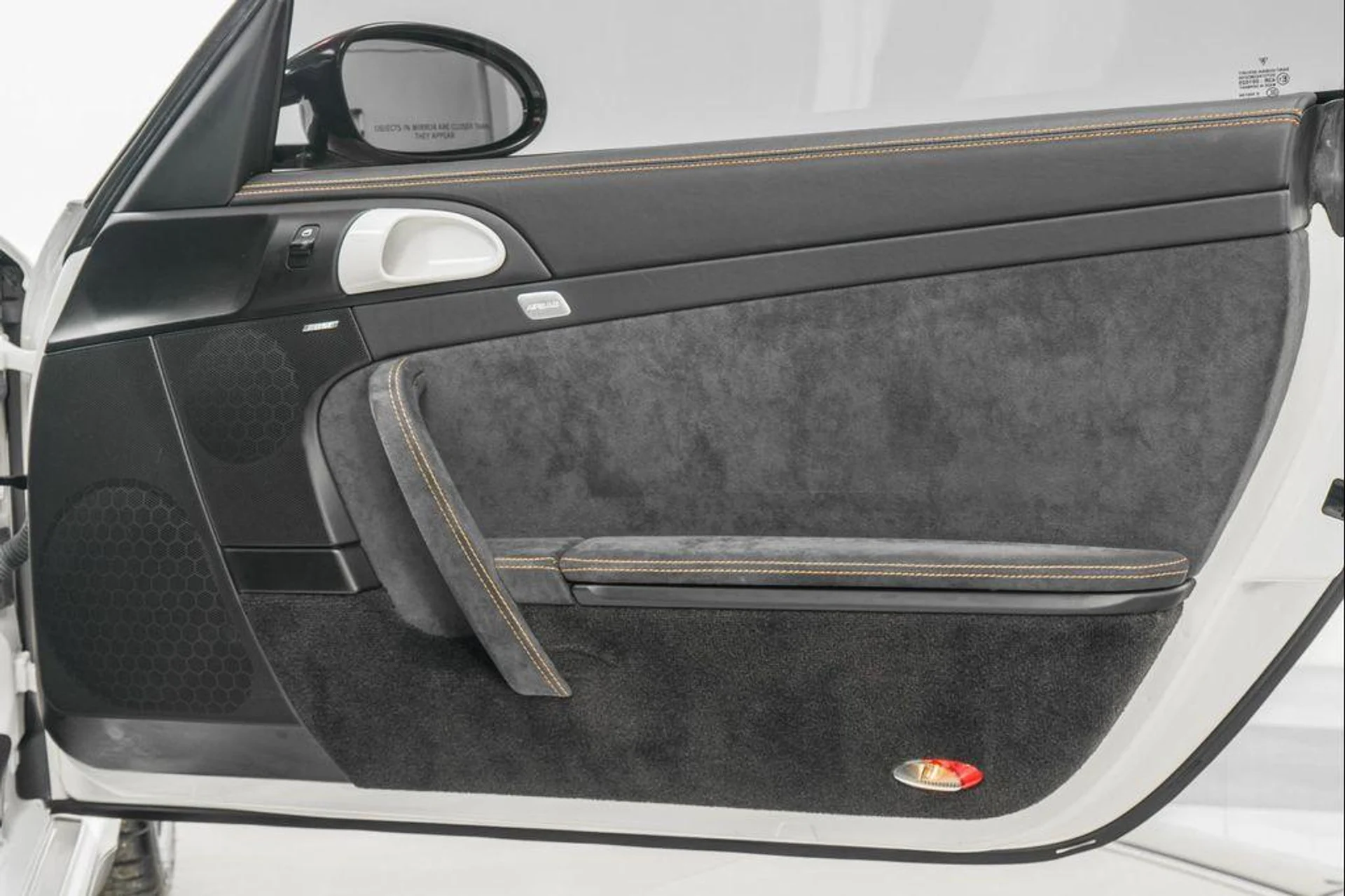 mph043_1228627935_5petm3rey_Jm_HBG_Ej9styly_Bc_Tc_Y_2252b95684