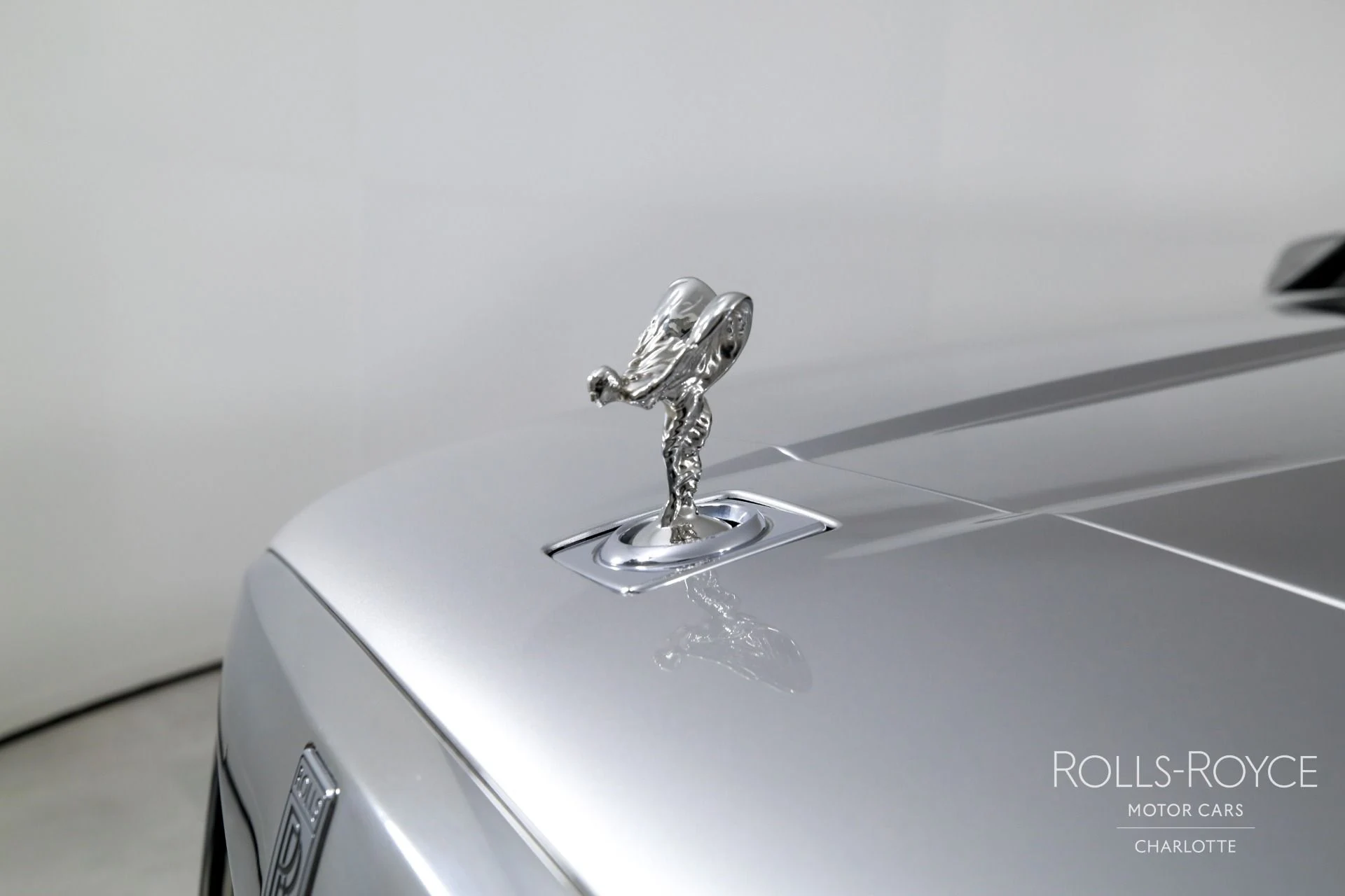 mph043_123739006_Used_2021_Rolls_Royce_Cullinan_1771363967_bdf301d542