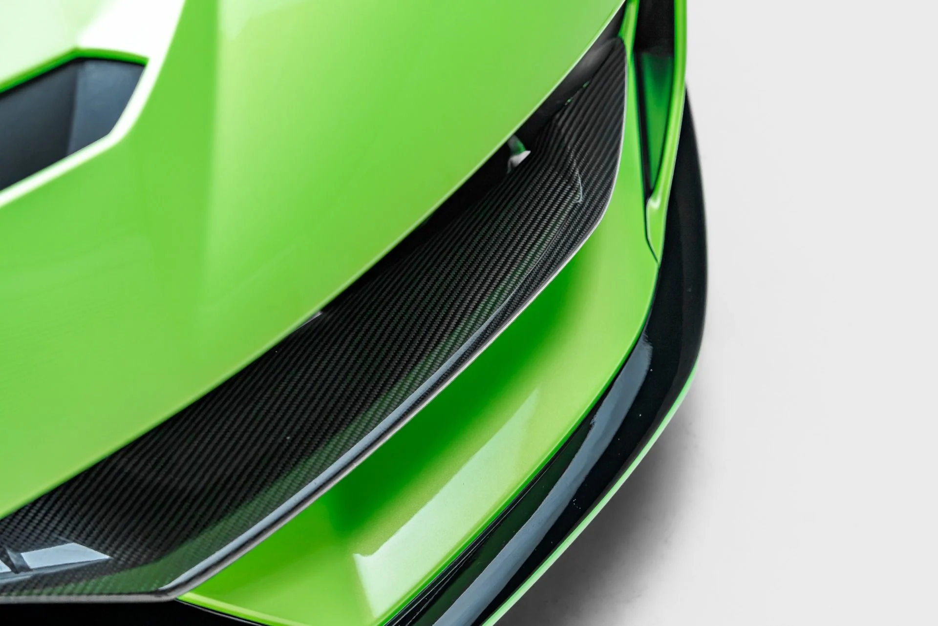 mph043_1249646484_Used_2019_Lamborghini_Aventador_LP_770_4_SVJ_1789598549_443cb73582