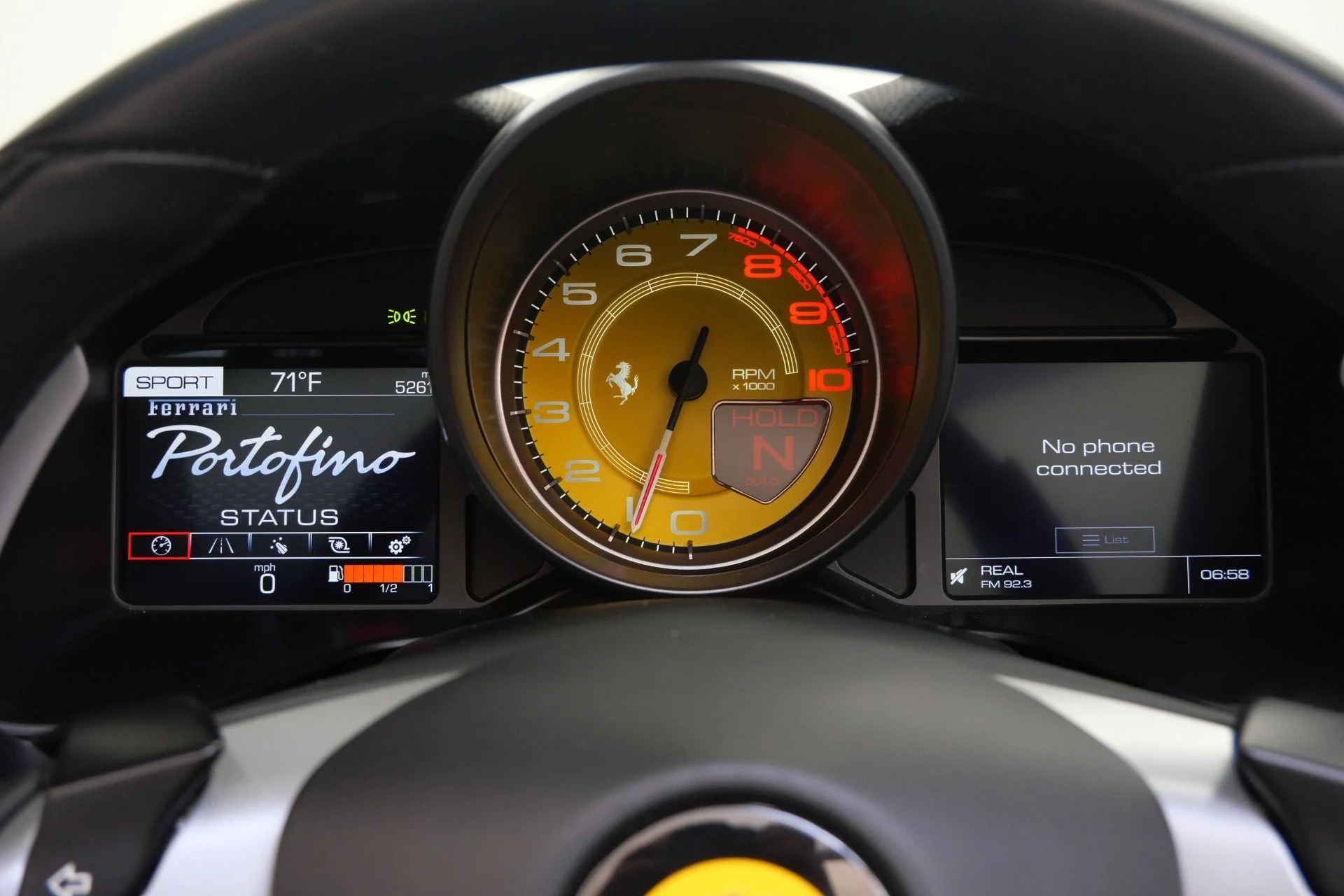 mph043_1264561452_Used_2019_Ferrari_Portofino_Tailor_Made_in_NYC_Unique_Exterior_and_Interior_Colors_Amazing_1779827037_65386d5b14