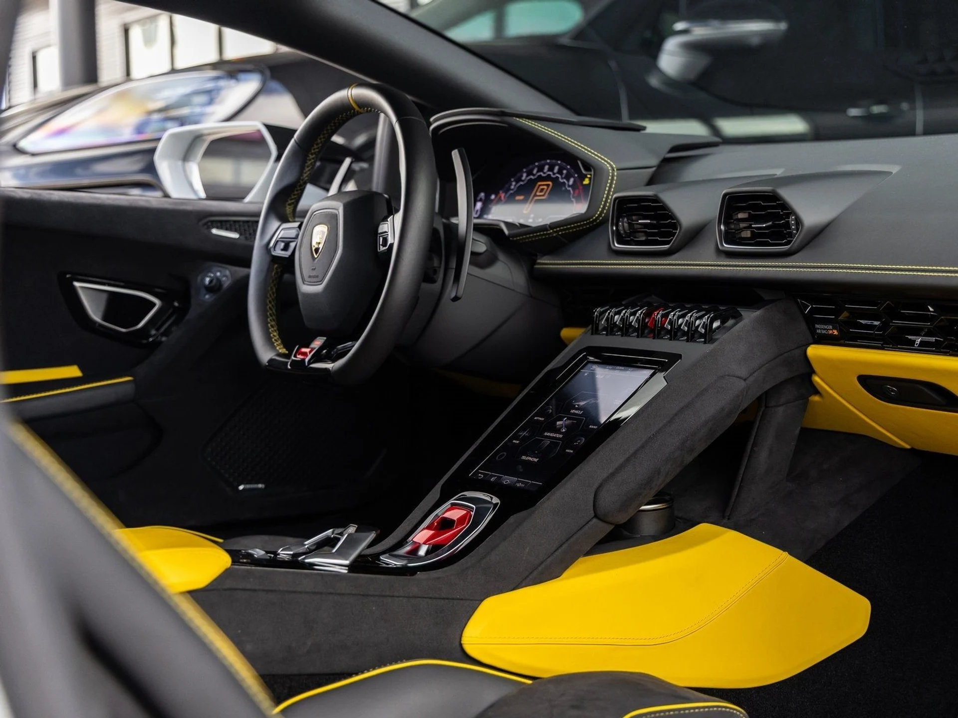 mph043_127734035_44_68ffe898e8