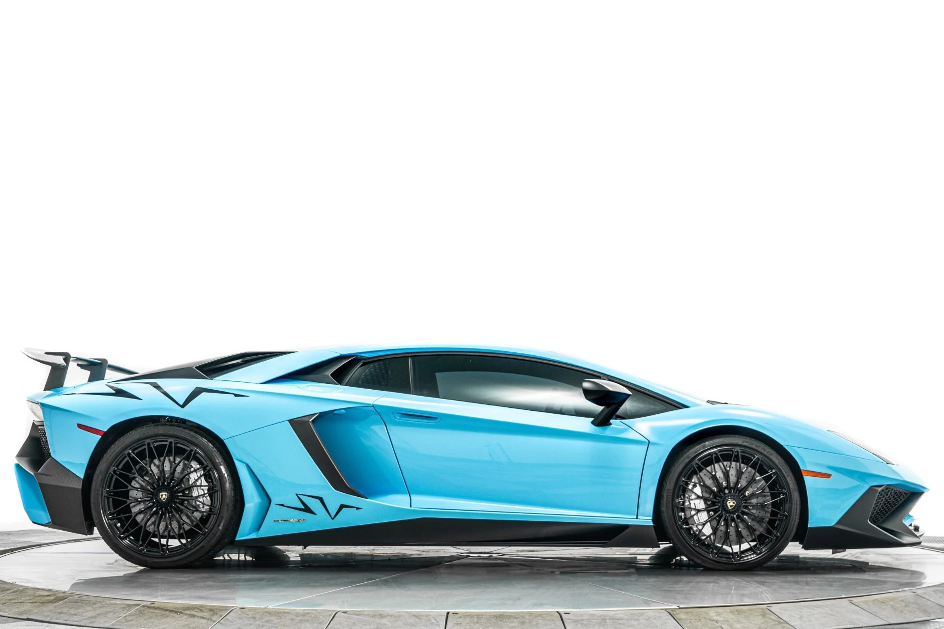 mph043_1277928307_Used_2016_Lamborghini_Aventador_LP_750_4_SV_Amazing_Color_Ryft_Titanium_Exhaust_1780610472_926bcdb06f