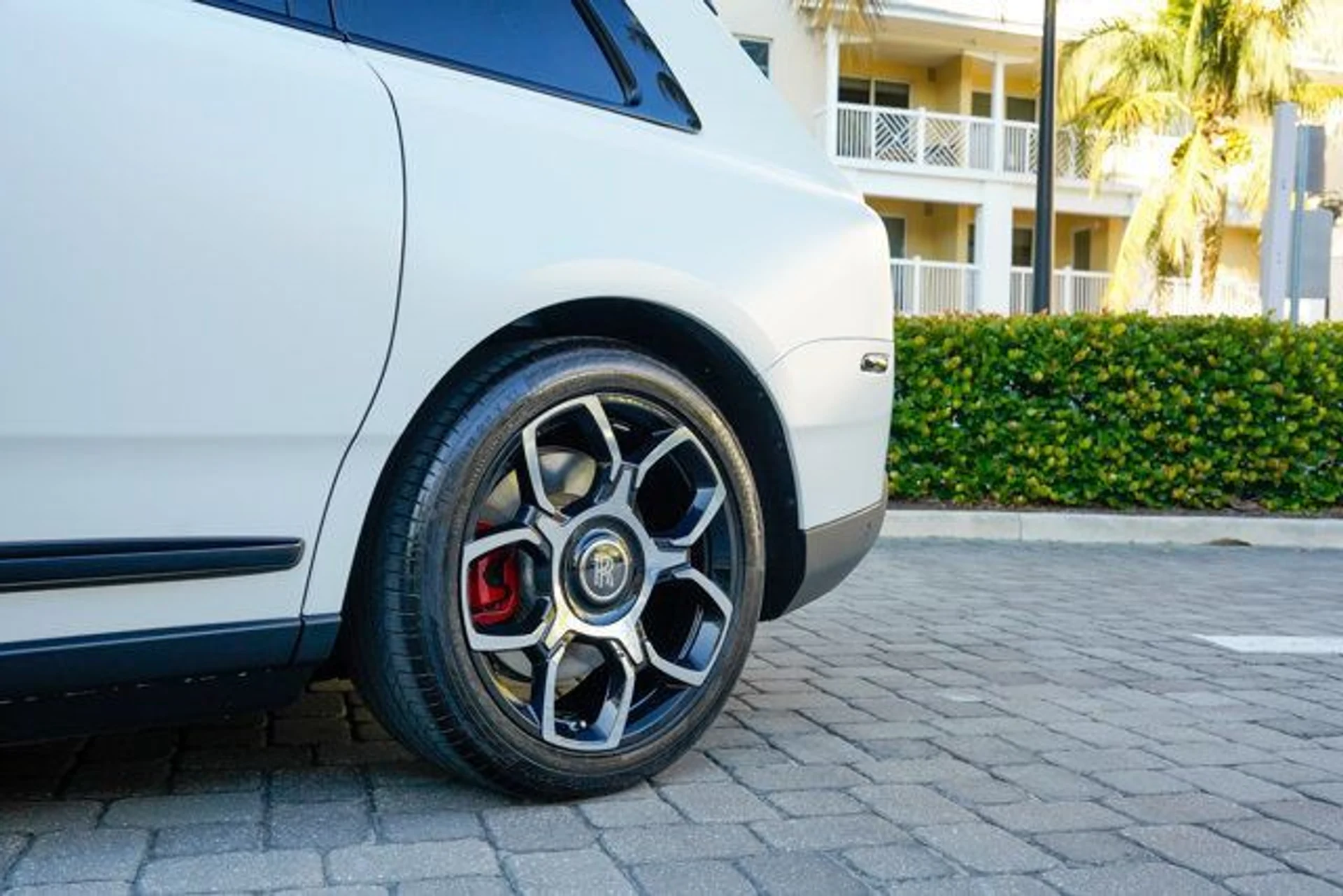 mph043_1283160636_22981379_44_640_81d76bbbe9