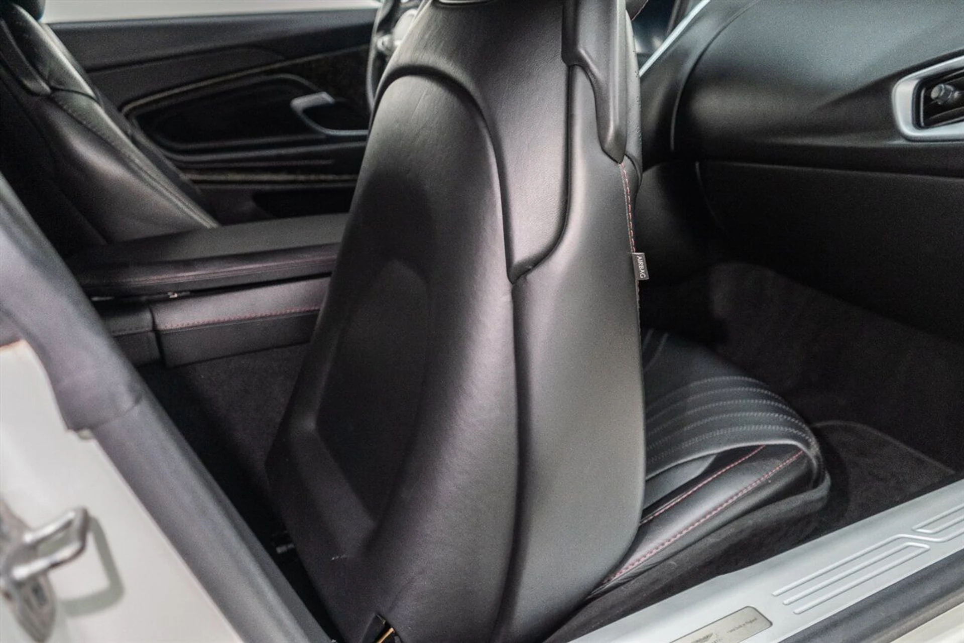 mph043_128421059_d287af687f_1280_34ab4962fc