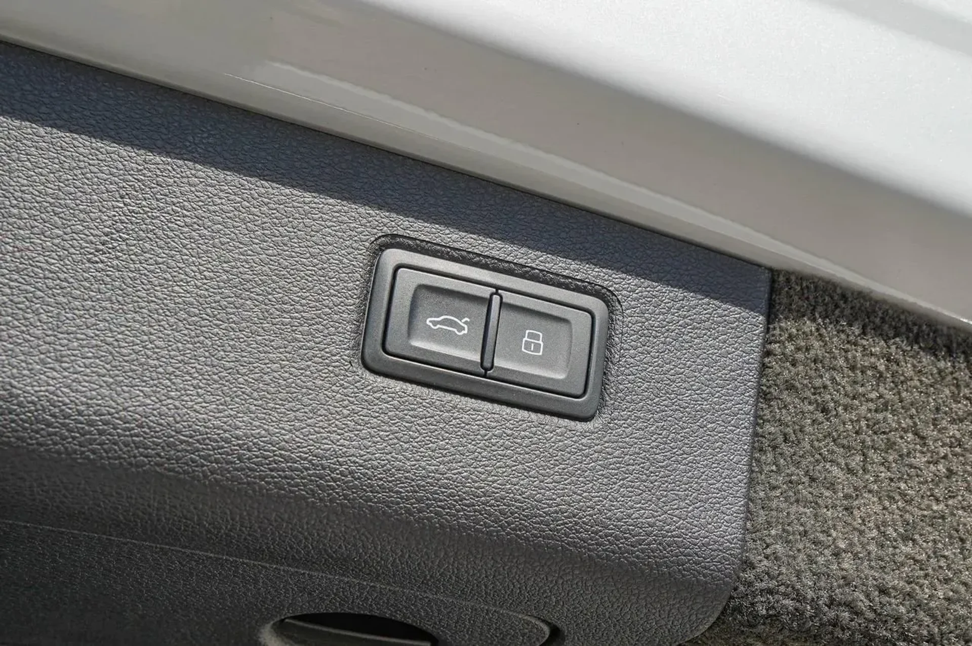 mph043_1284629560_6d4050ff0bbb4df1bfe60f3d763a4328_8552309813