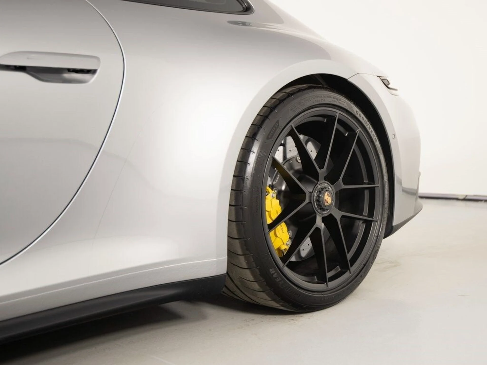 mph043_128678246_991b2f5ad0019ed2aa631a3eeea3535dx_7562366c3c