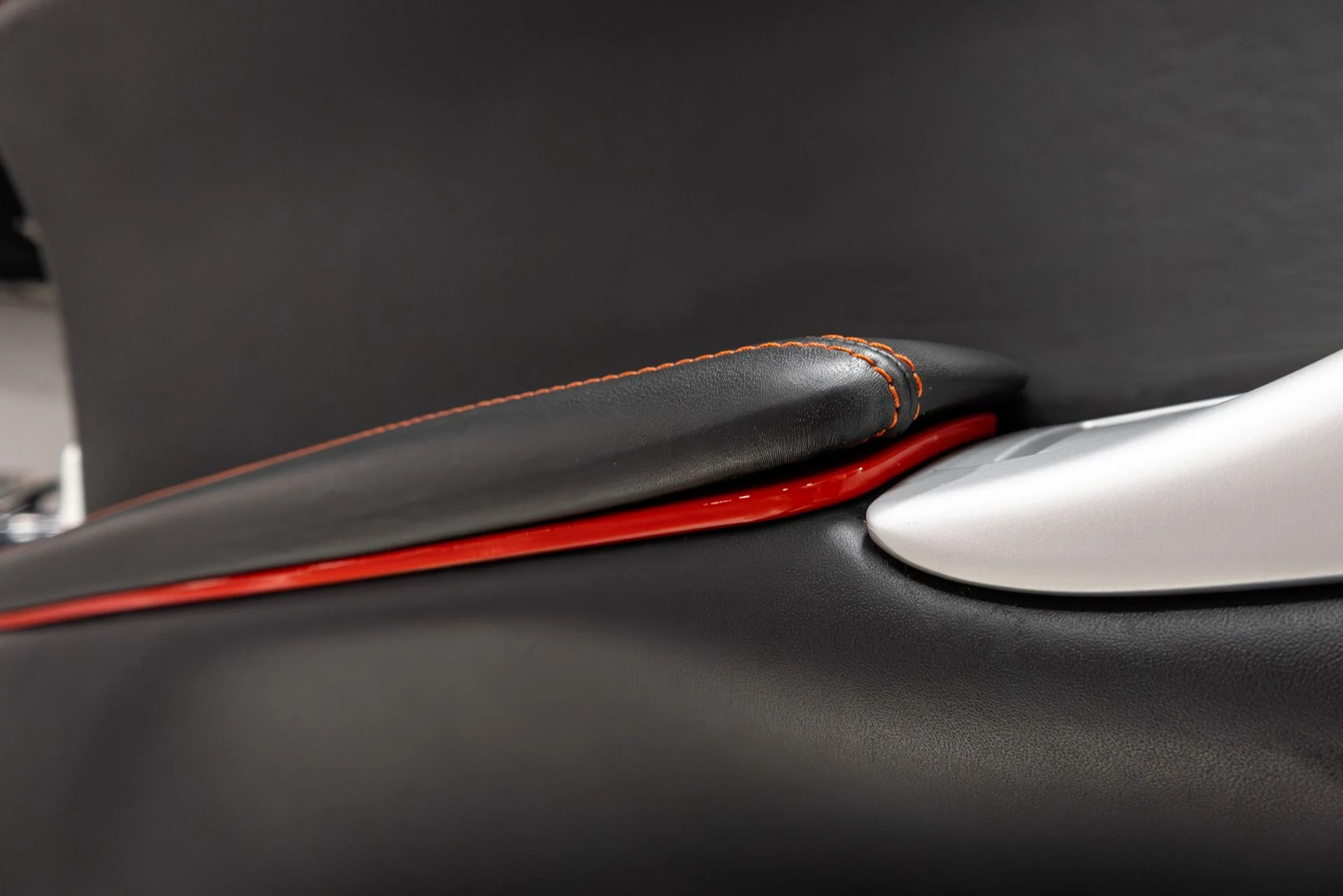 mph043_1324145662_Used_2014_Ferrari_F12_Berlinetta_1768579658_16648f3215