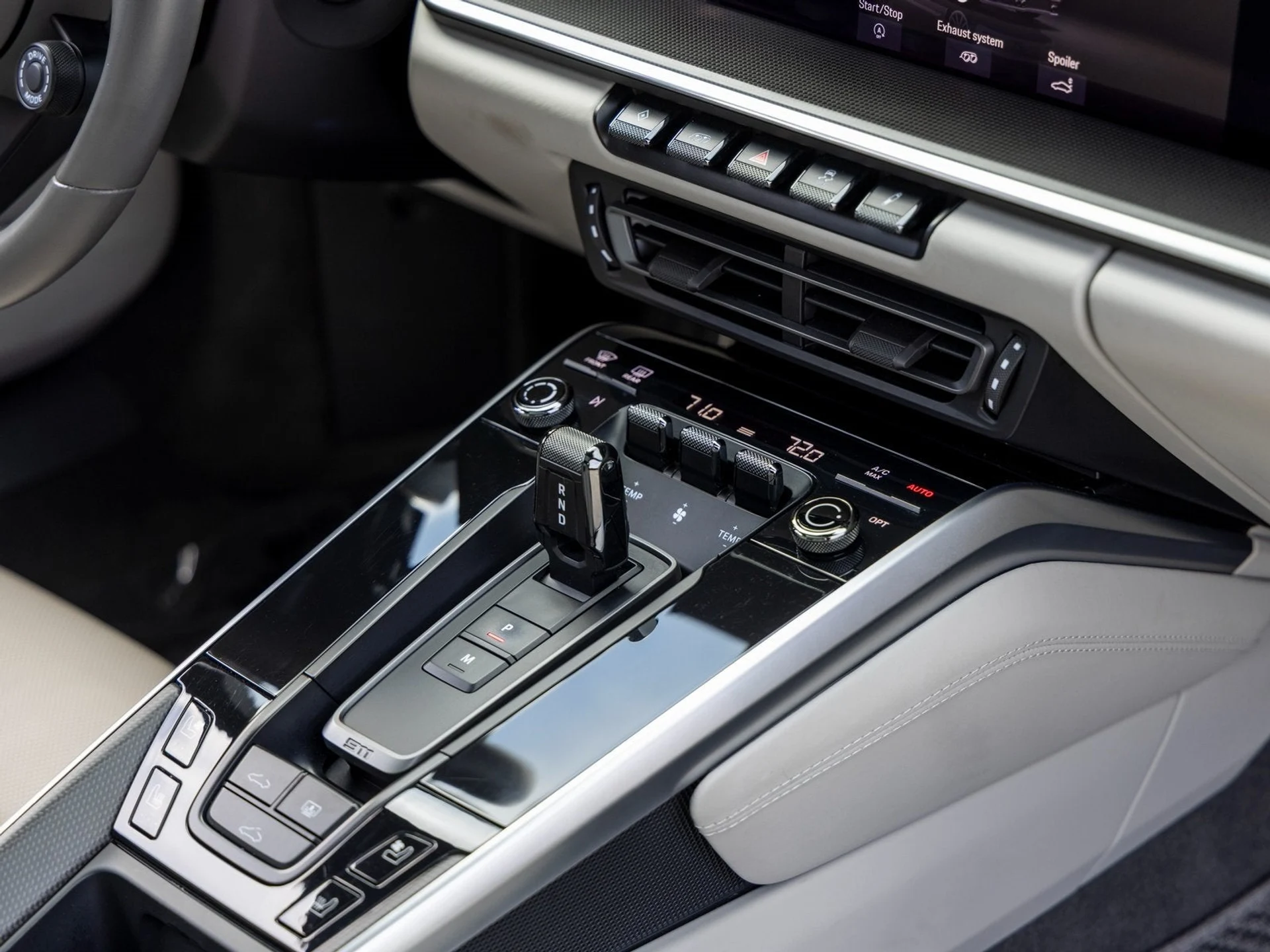 mph043_1325802982_44_d1fdd370ae