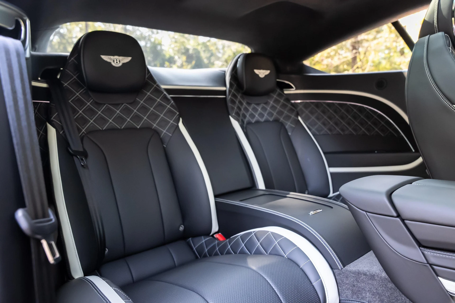 mph043_1338220403_378641171_6735e63e7f23428a7cb55bfe_3fc26c8fca