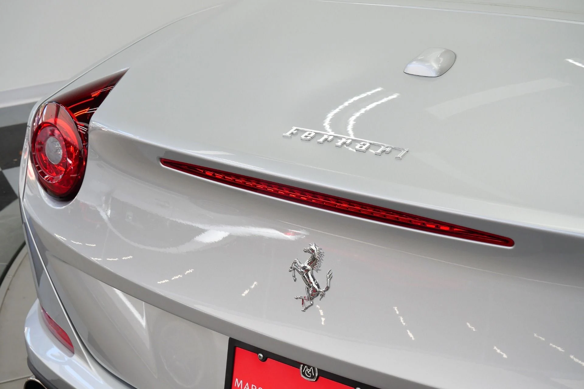 mph043_1362117327_Used_2017_Ferrari_California_T_Extremely_Low_Miles_Ventilated_Seats_Beautiful_1776887153_8a56b80cdf