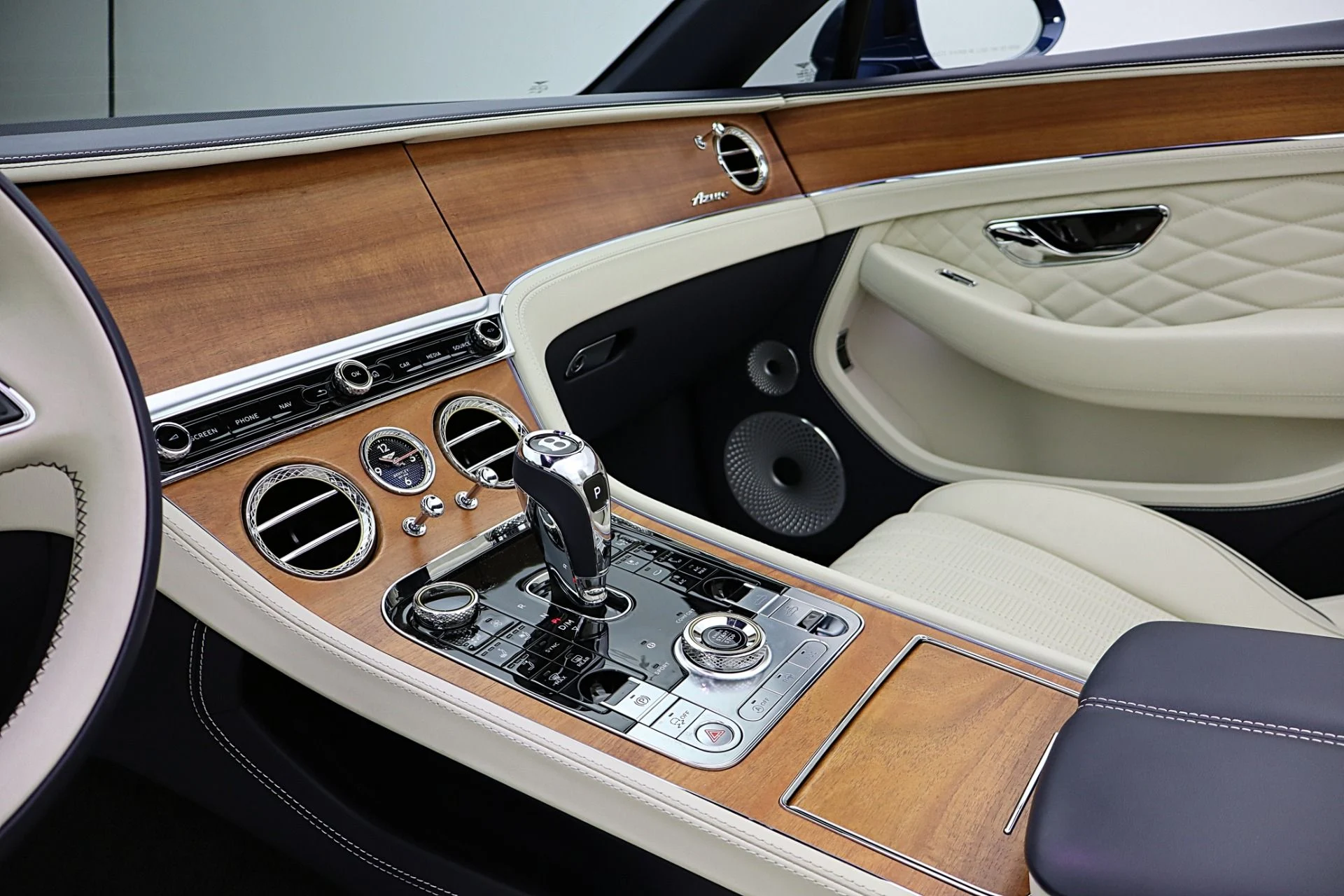 mph043_1380052229_Used_2024_Bentley_Continental_GTC_Azure_V8_LEASE_OPTIONS_AVAILABLE_178d708fb0