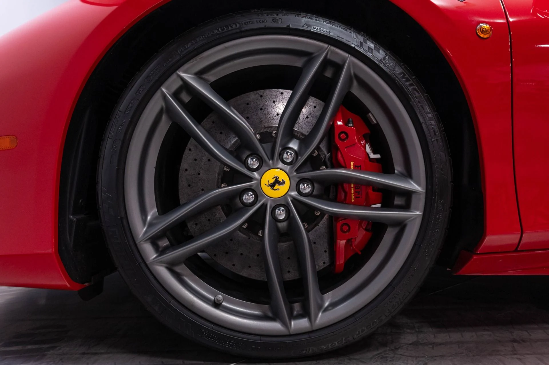mph043_1397433306_Used_2018_Ferrari_488_GTB_1786120239_4317c9da10