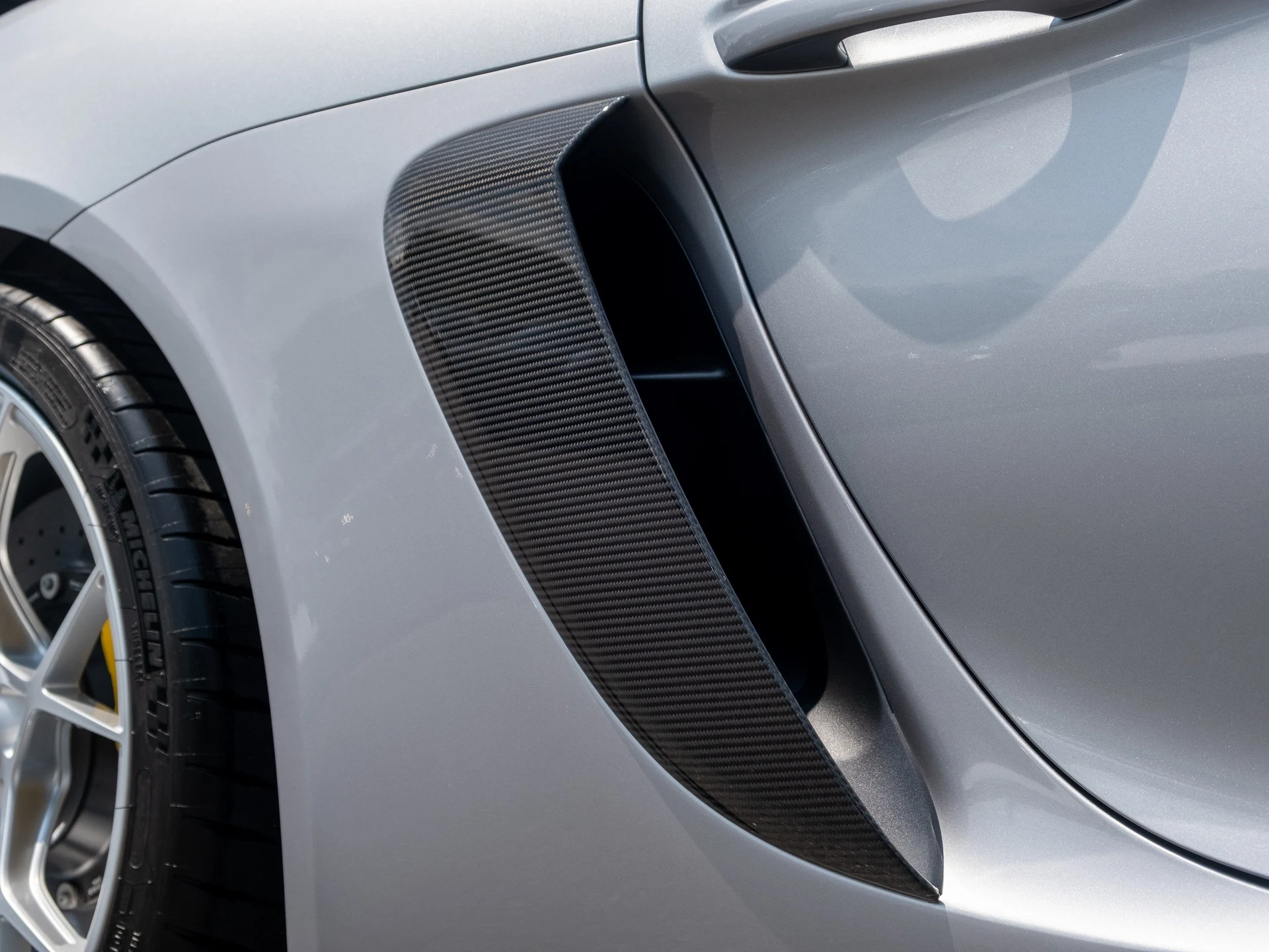 mph043_1412492567_44_f68b3ac3f6