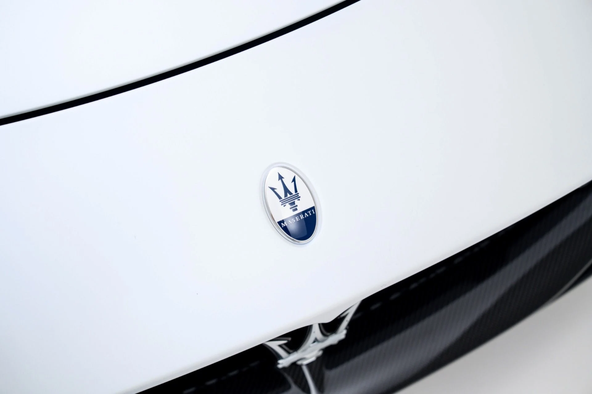 mph043_1428571014_Used_2022_Maserati_MC_20_1777496450_2808d8a320