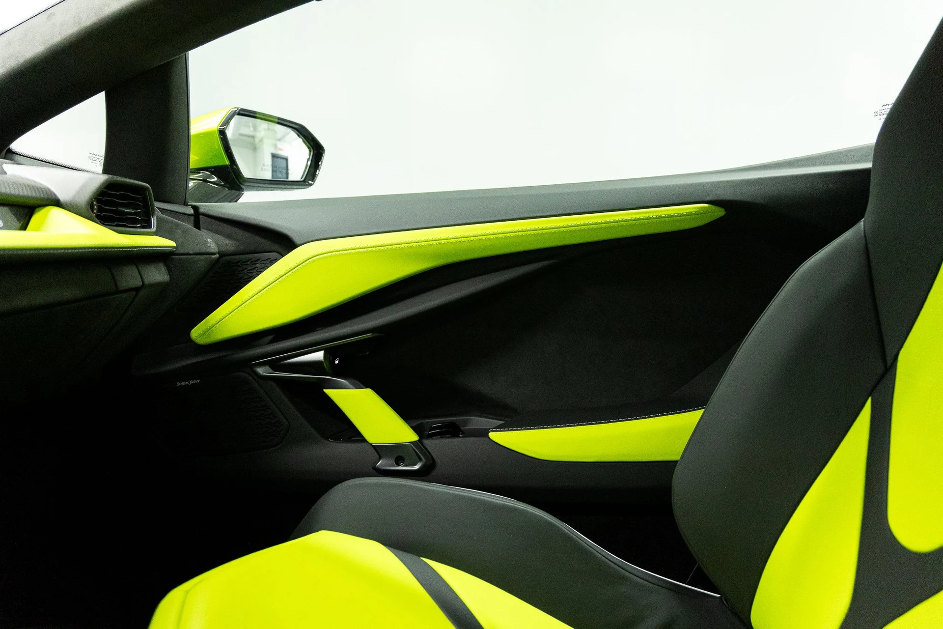 mph043_1504519547_a24ba8a536a9234916ef7cf939c90035x_8d539ee427