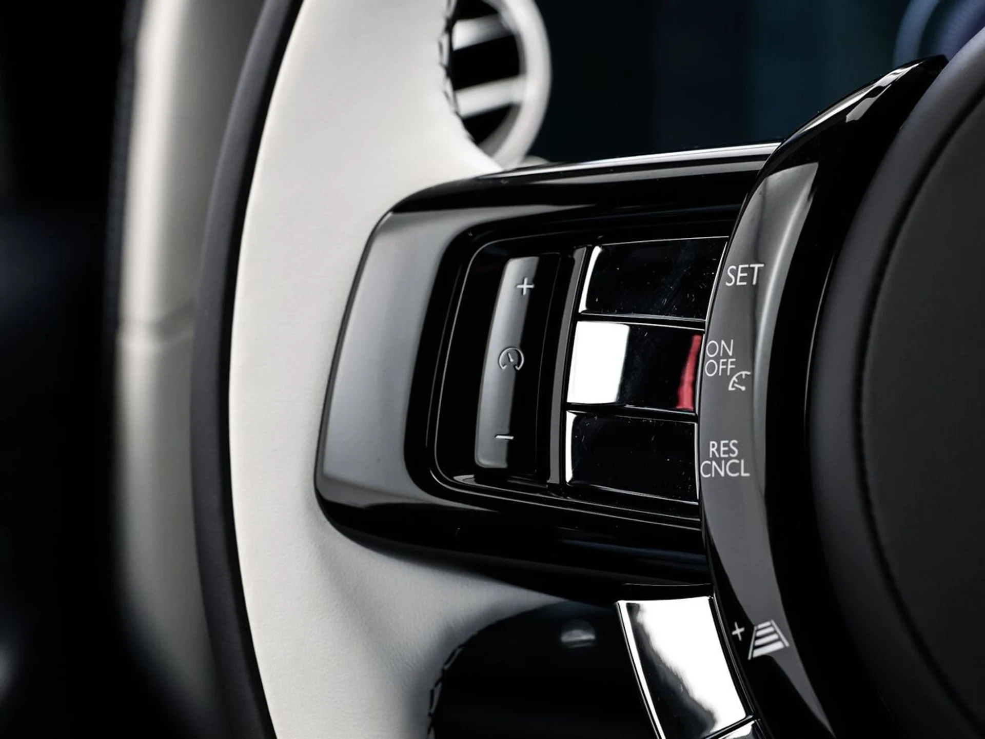 mph043_1513999154_lodjvfg341irhhrqlomxau1omw1l_0fc2df7310