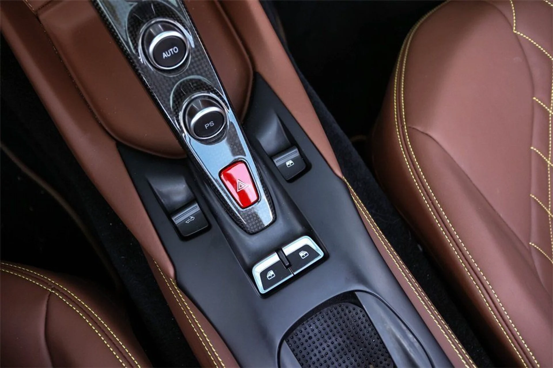 mph043_152710319_ef8eed57a402c40ebdd2c1533905861a_7cf8af04a9