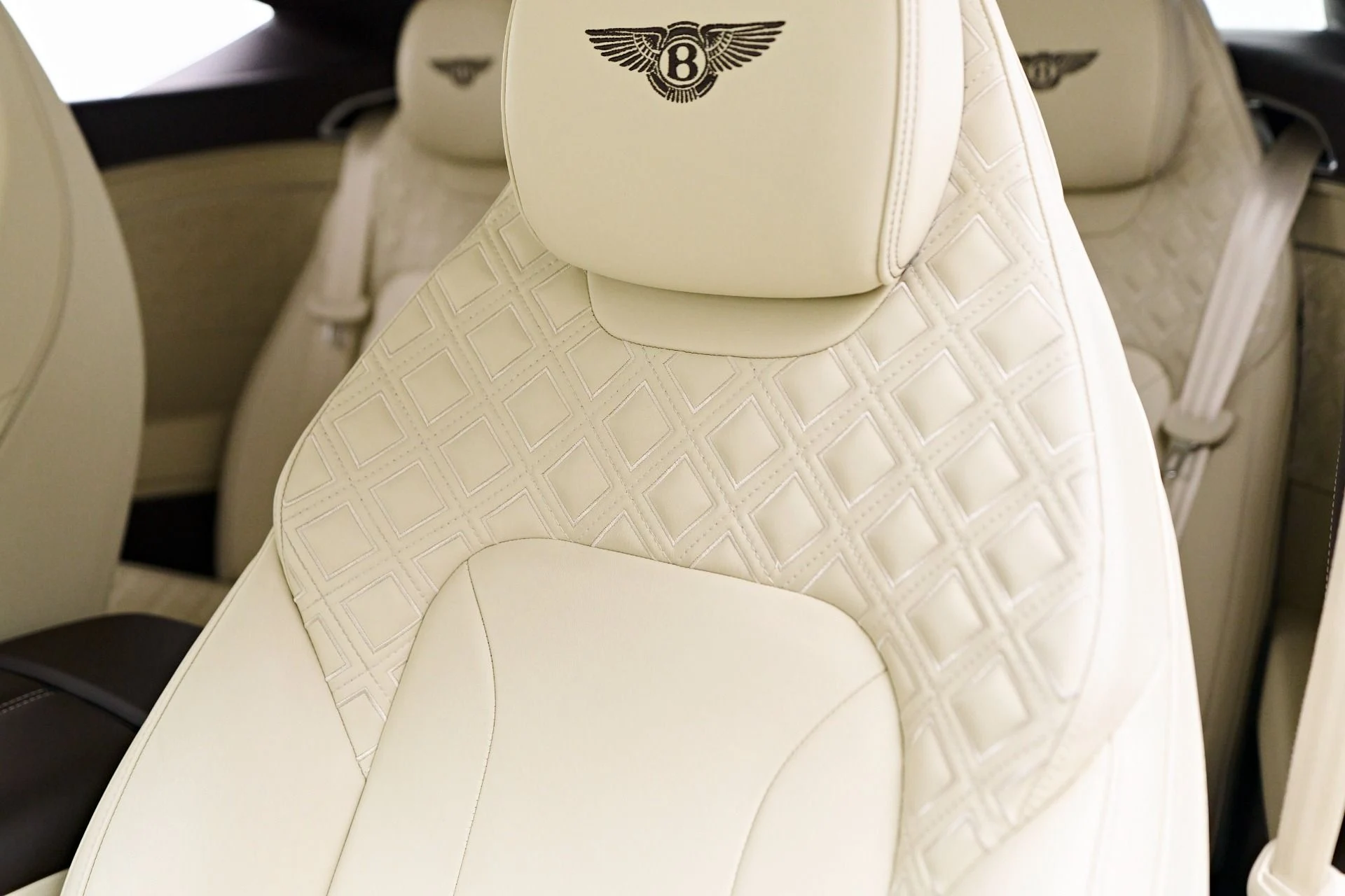 mph043_1527545817_Used_2020_Bentley_Continental_GT_V8_1750554538_37515c8710