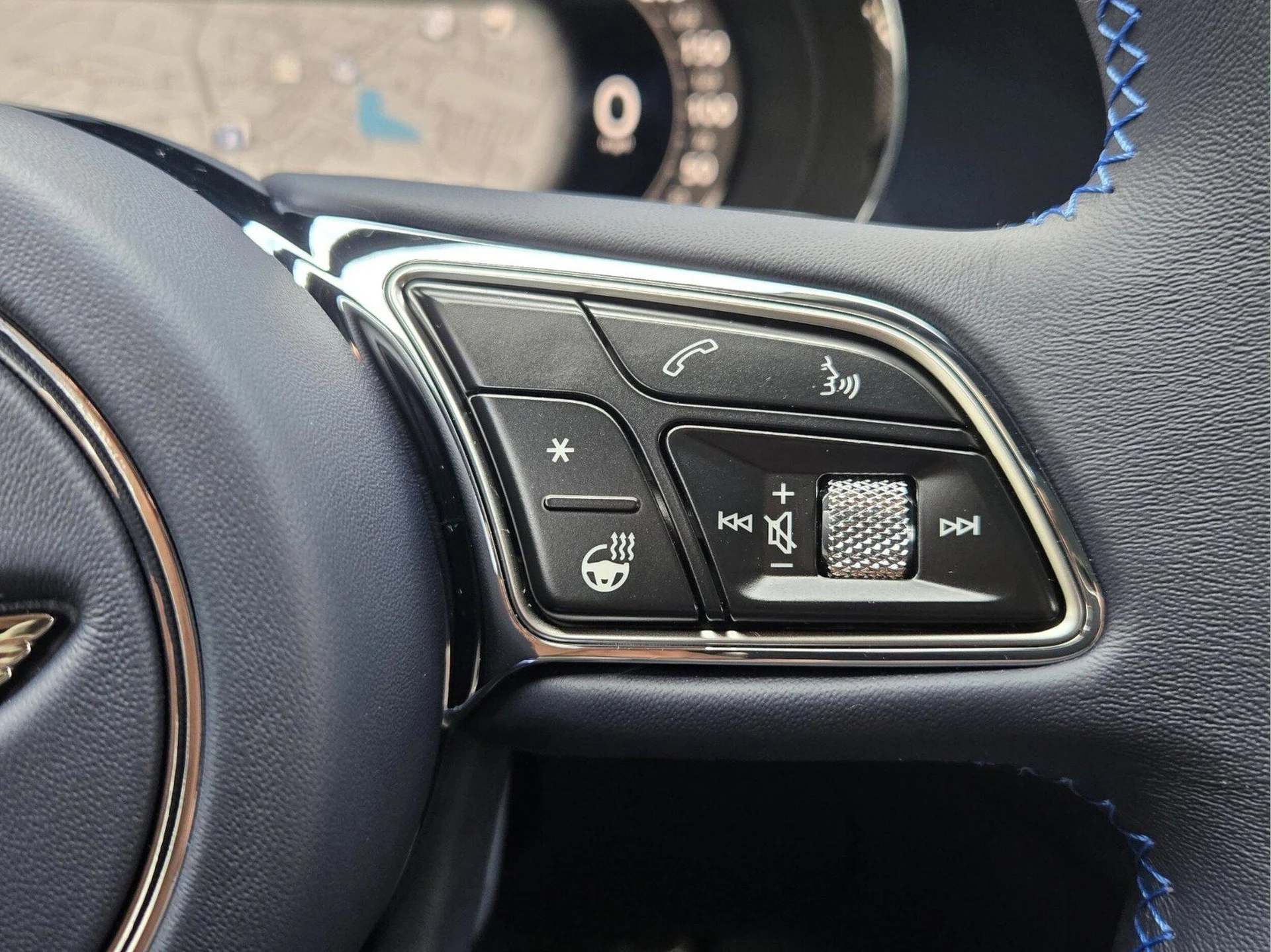 mph043_153355116_0b92dd345abd47270b0d8a79f6f25c08x_4948881a72