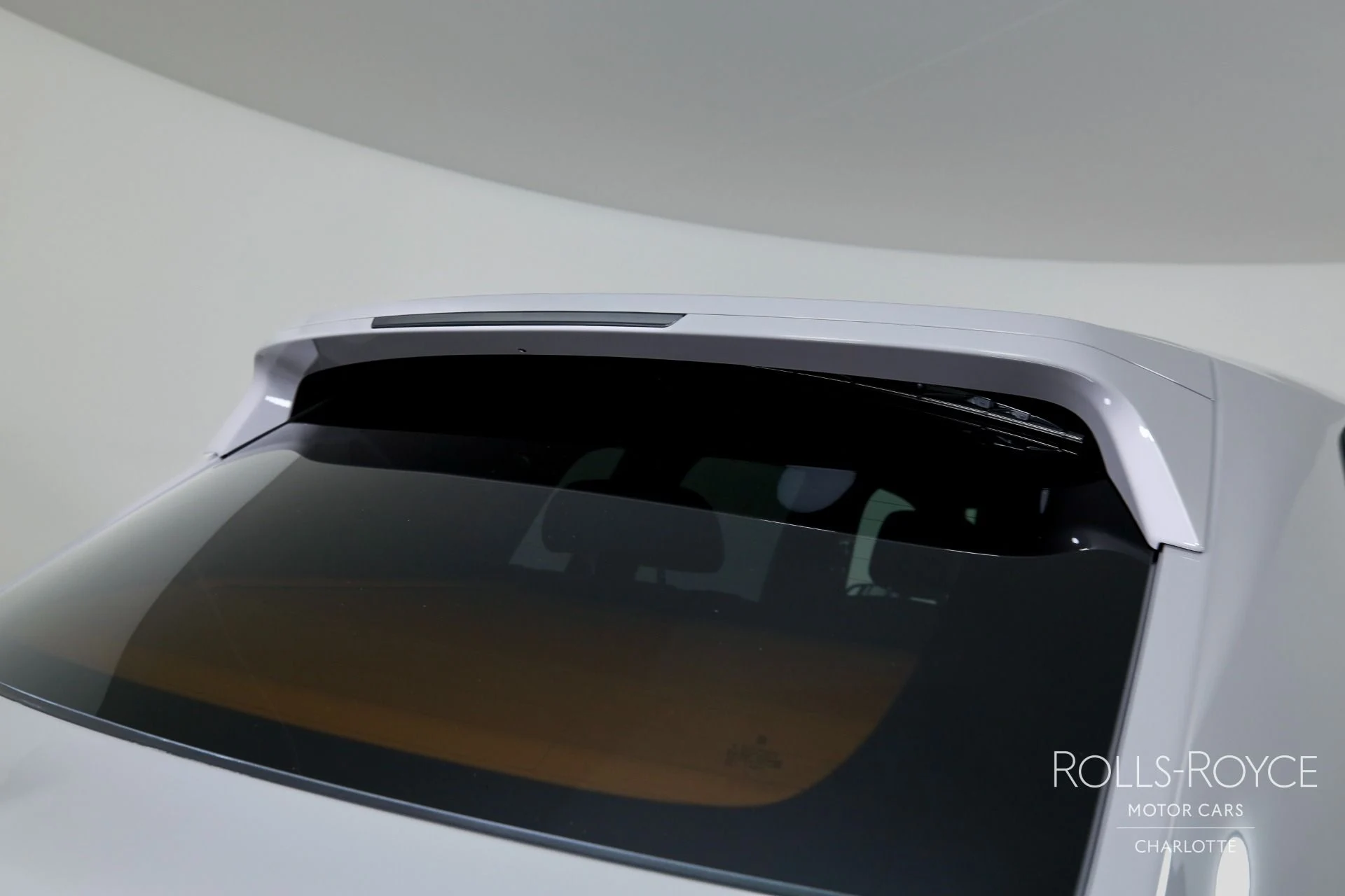 mph043_1538730375_Used_2026_Rolls_Royce_Black_Badge_Cullinan_1771362063_7f0648ffde