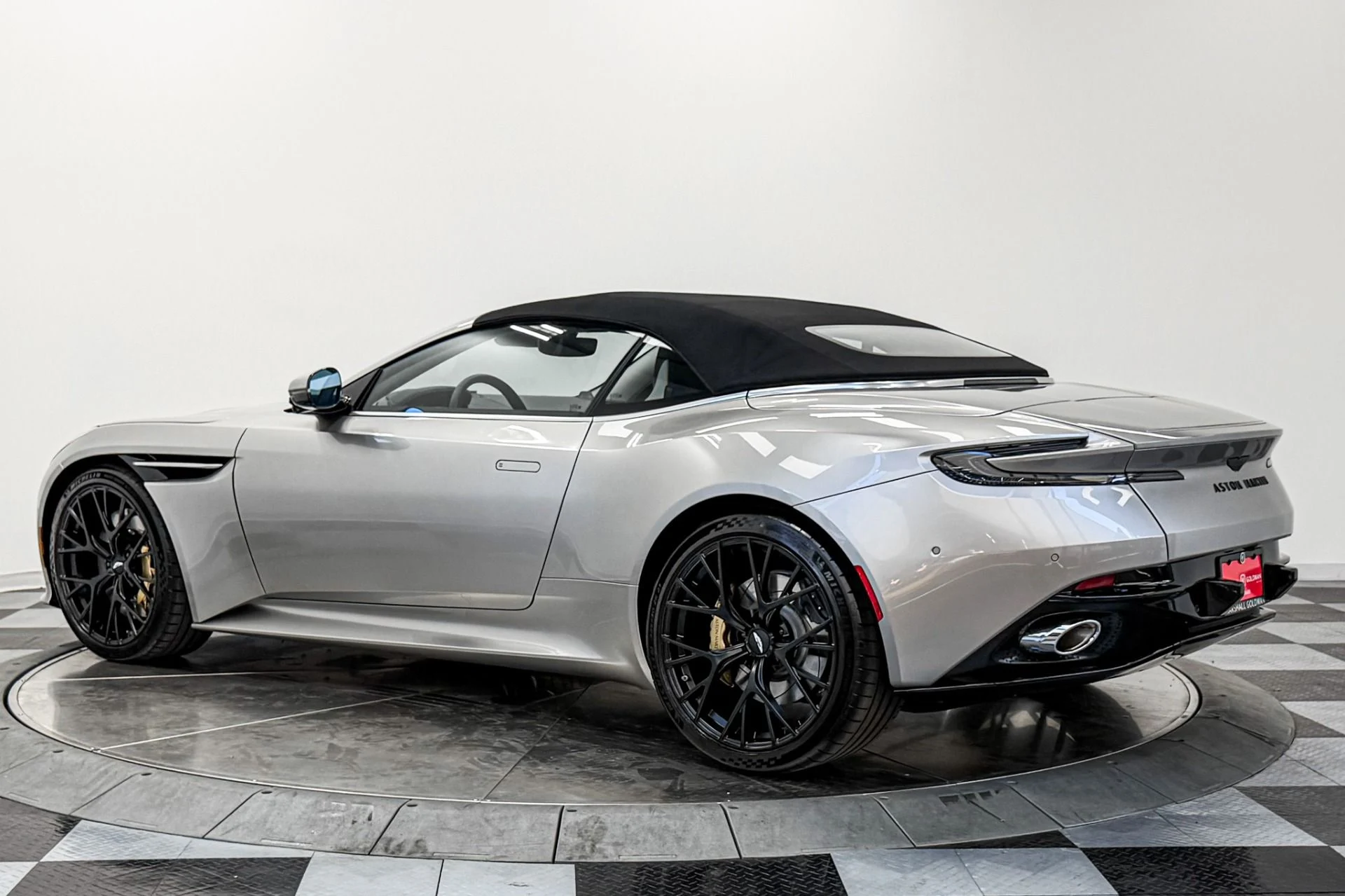 mph043_1551259427_Used_2025_Aston_Martin_DB_12_Volante_Duotone_interior_Bowers_and_Wilkins_Audio_Nearly_New_1789749797_480a2d8e48