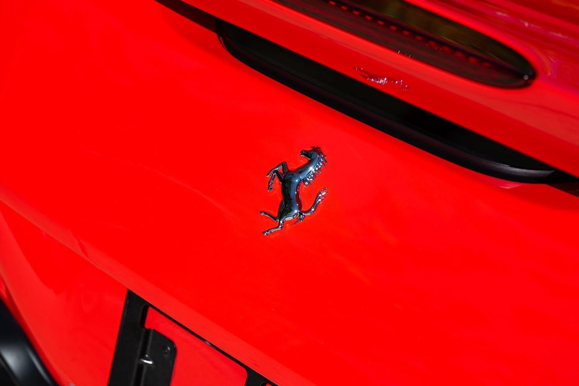 mph043_1557887521_Used_2022_Ferrari_F8_Spider_1791574017_b9c8028c27