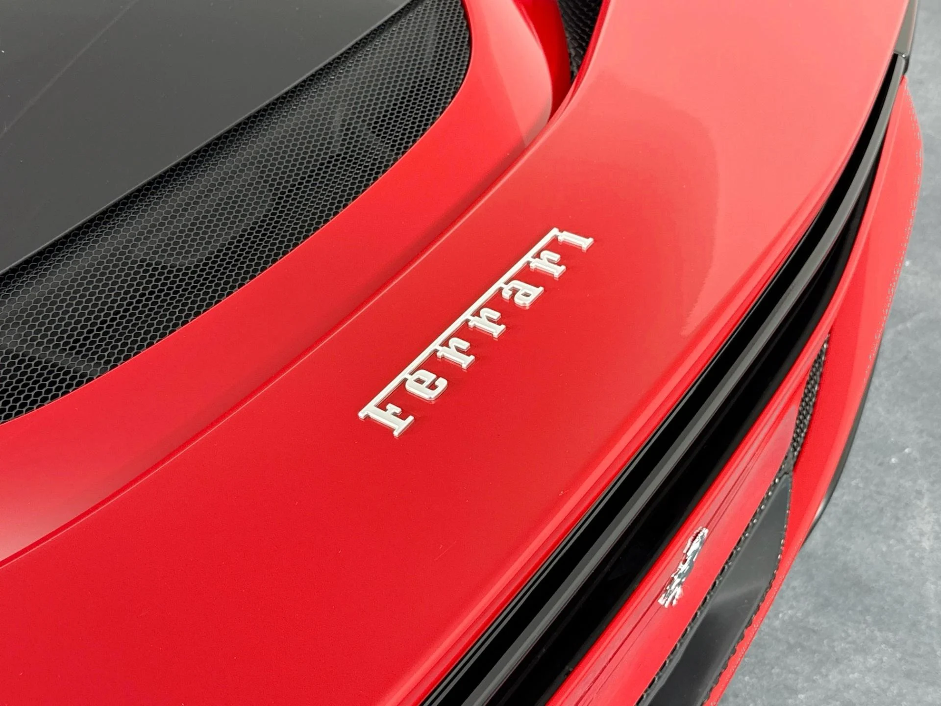 mph043_1559759684_Used_2022_Ferrari_296_GTB_1785270808_aa110e59f8