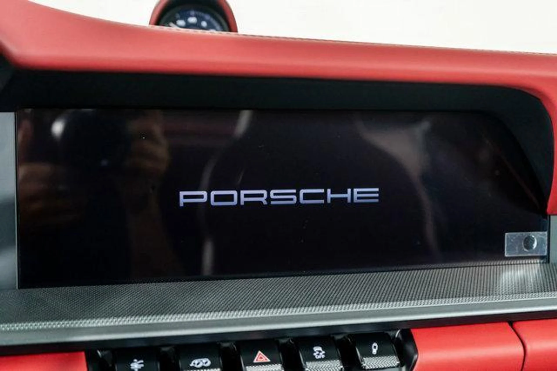 mph043_1572828350_FNTTE_6hbt_Wwn6_Et_Yu_Bb_Yr_Cw9_Wj_Y_00a973e8ab