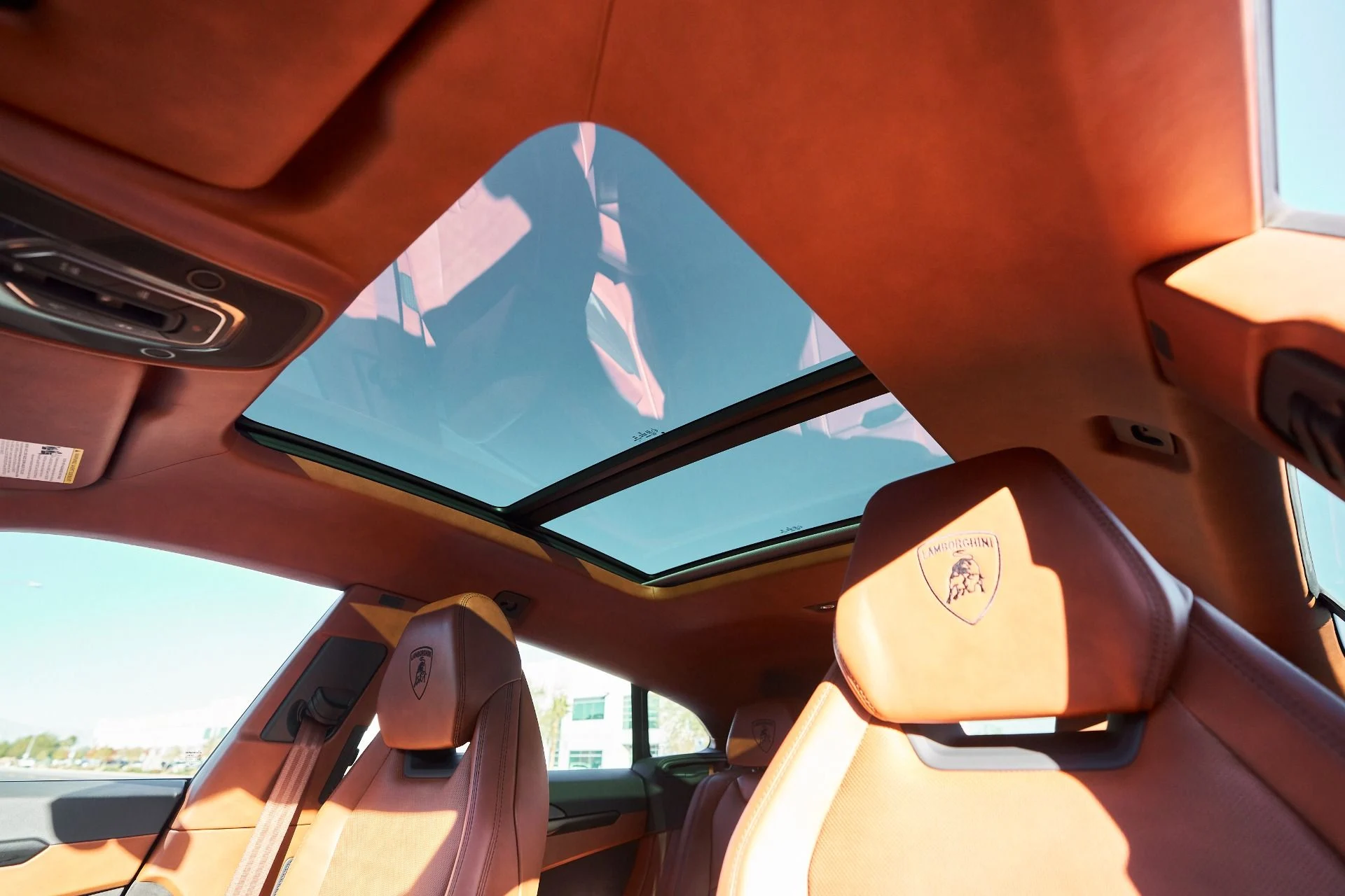 mph043_1579939597_Used_2022_Lamborghini_Urus_1764710485_7b2ccac590