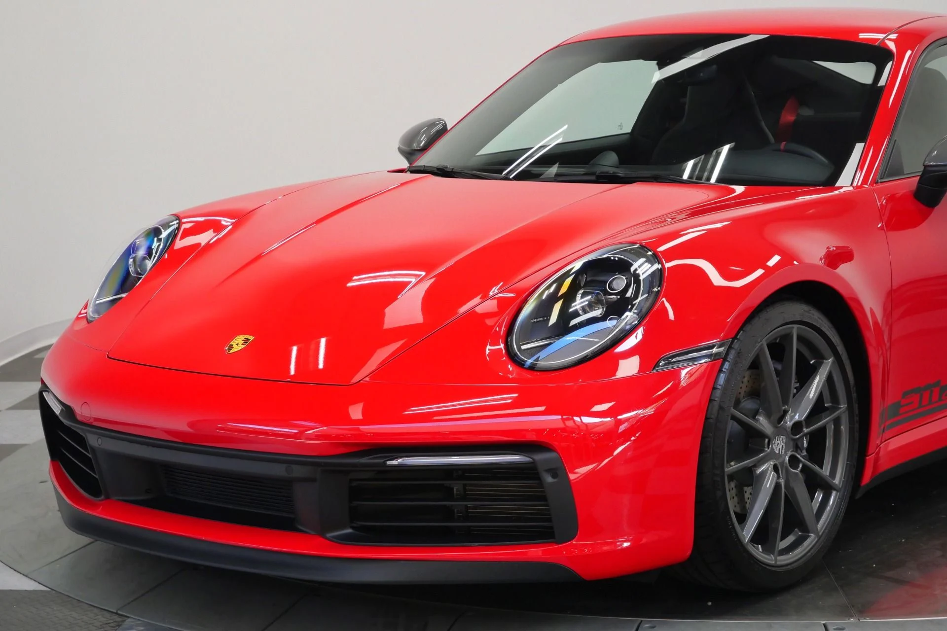 mph043_1595781104_Used_2024_Porsche_911_Carrera_T_7_Speed_Manual_Low_Miles_1781228189_f5139e43ff