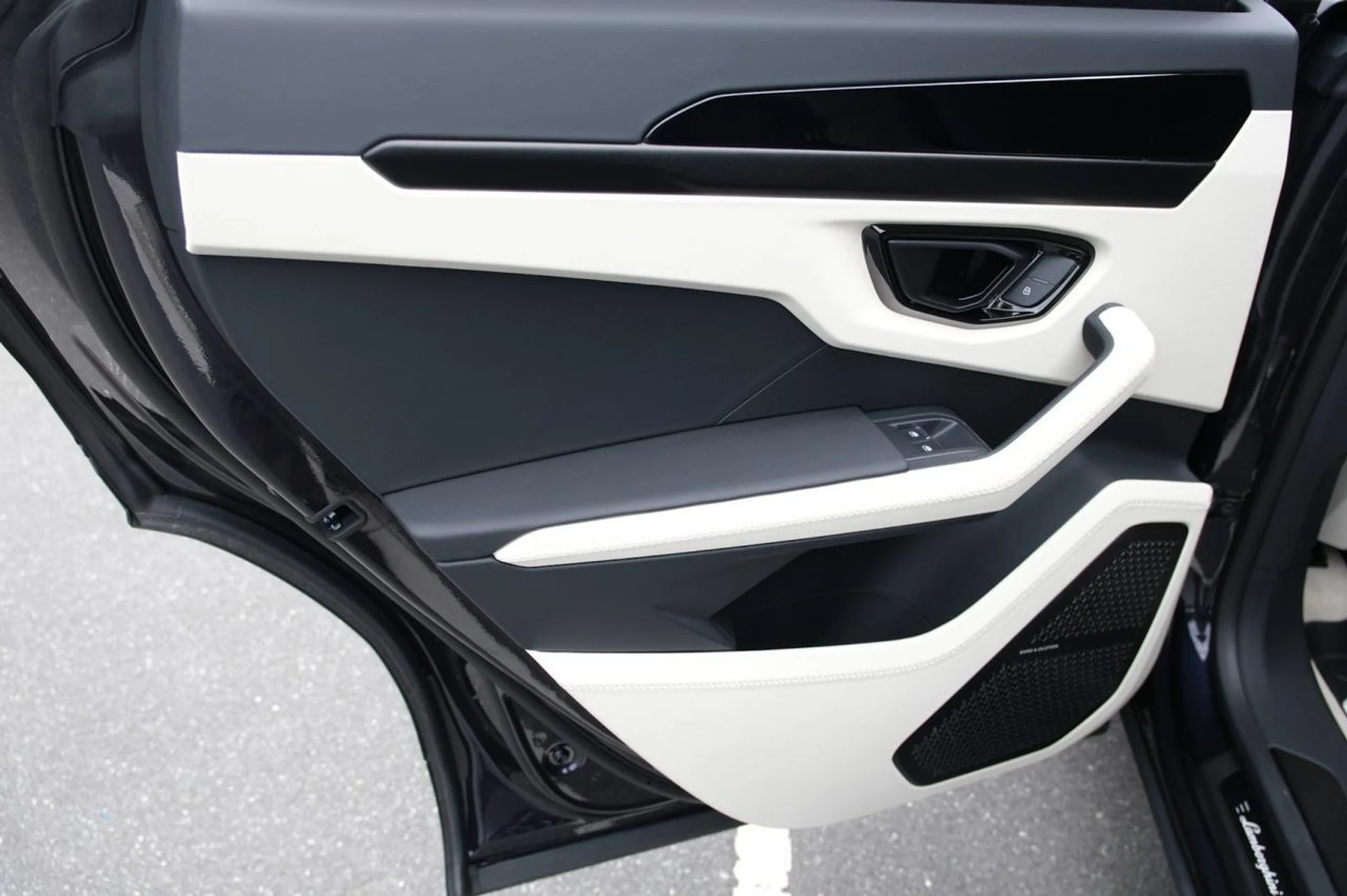 mph043_1603024915_8cc5b26f083b254afff08d1714276678_7832113ce2