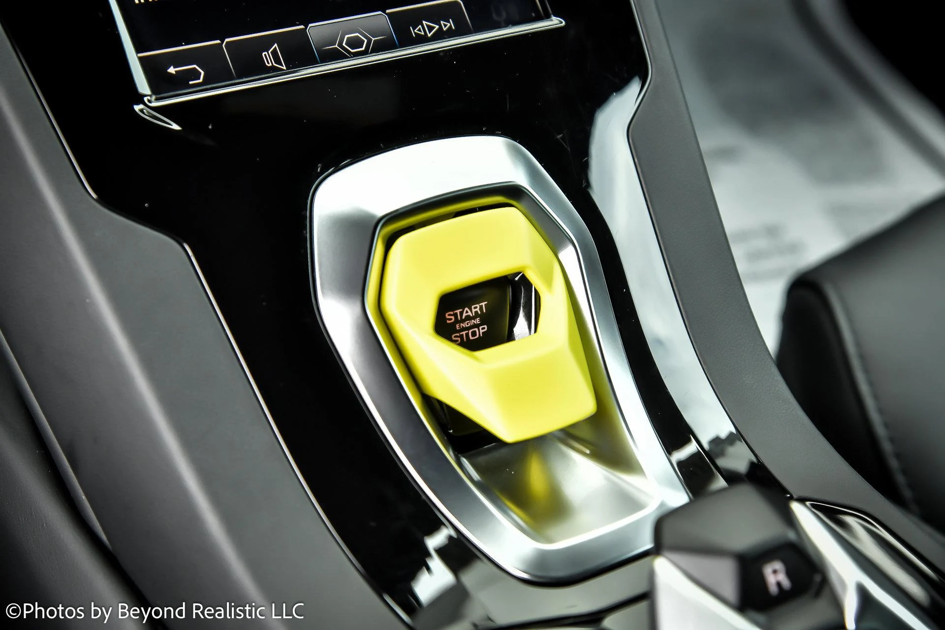 mph043_1621388417_Used_2022_Lamborghini_Huracan_EVO_1743494604_36ddcb79d4