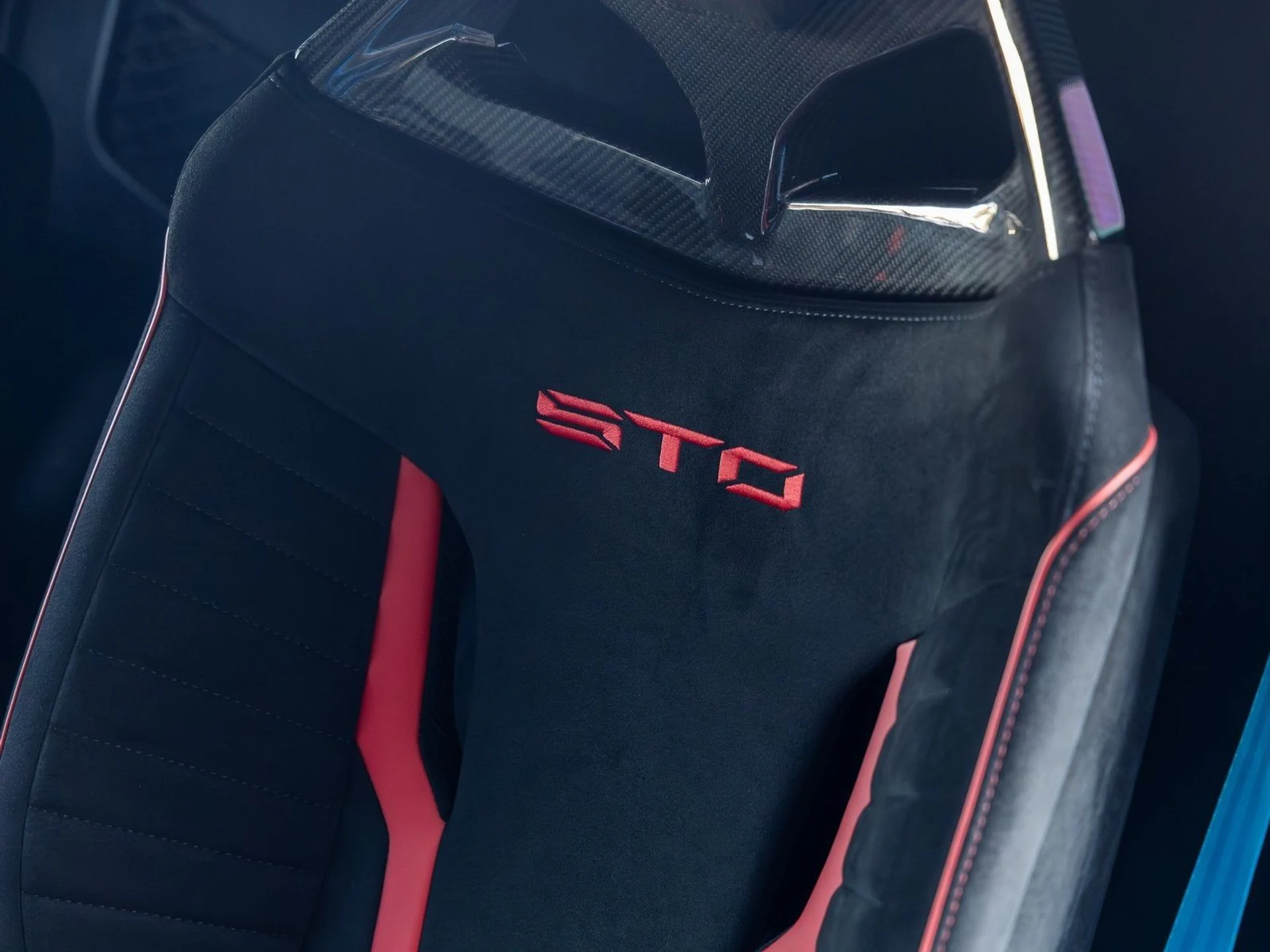 mph043_16300445_44_b54808bffd