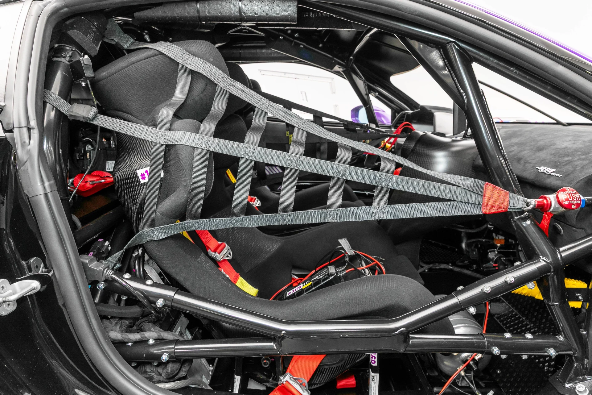 mph043_1643290571_f92e38c5f64f491088d2d4c3655e63ab_3cbdb63994