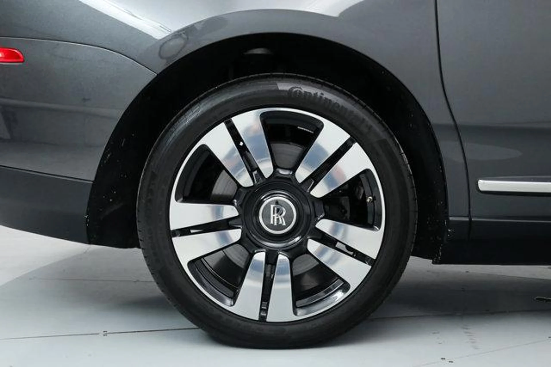 mph043_164984465_D_Se_Dlc_J1_GJD_Sb_S8_Xmq1_Zy_N6_Cc_069e56c252