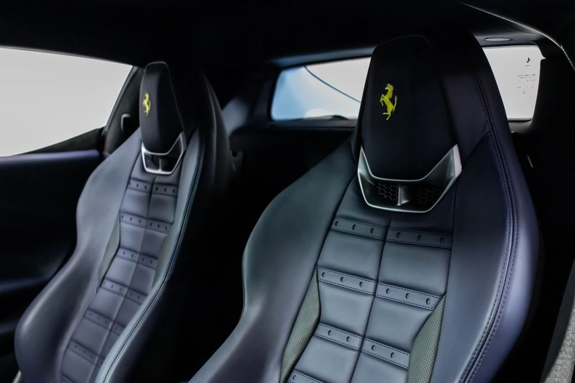 mph043_1653700518_d4e59b724c5d8bca3e0c876680a6d669x_ba775938f2