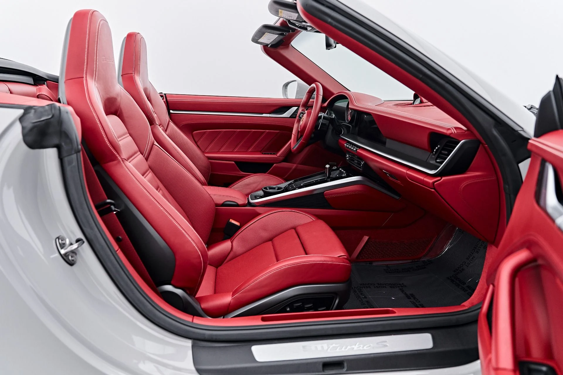 mph043_1672435033_Used_2024_Porsche_911_Turbo_S_1790987959_b045cf6c45