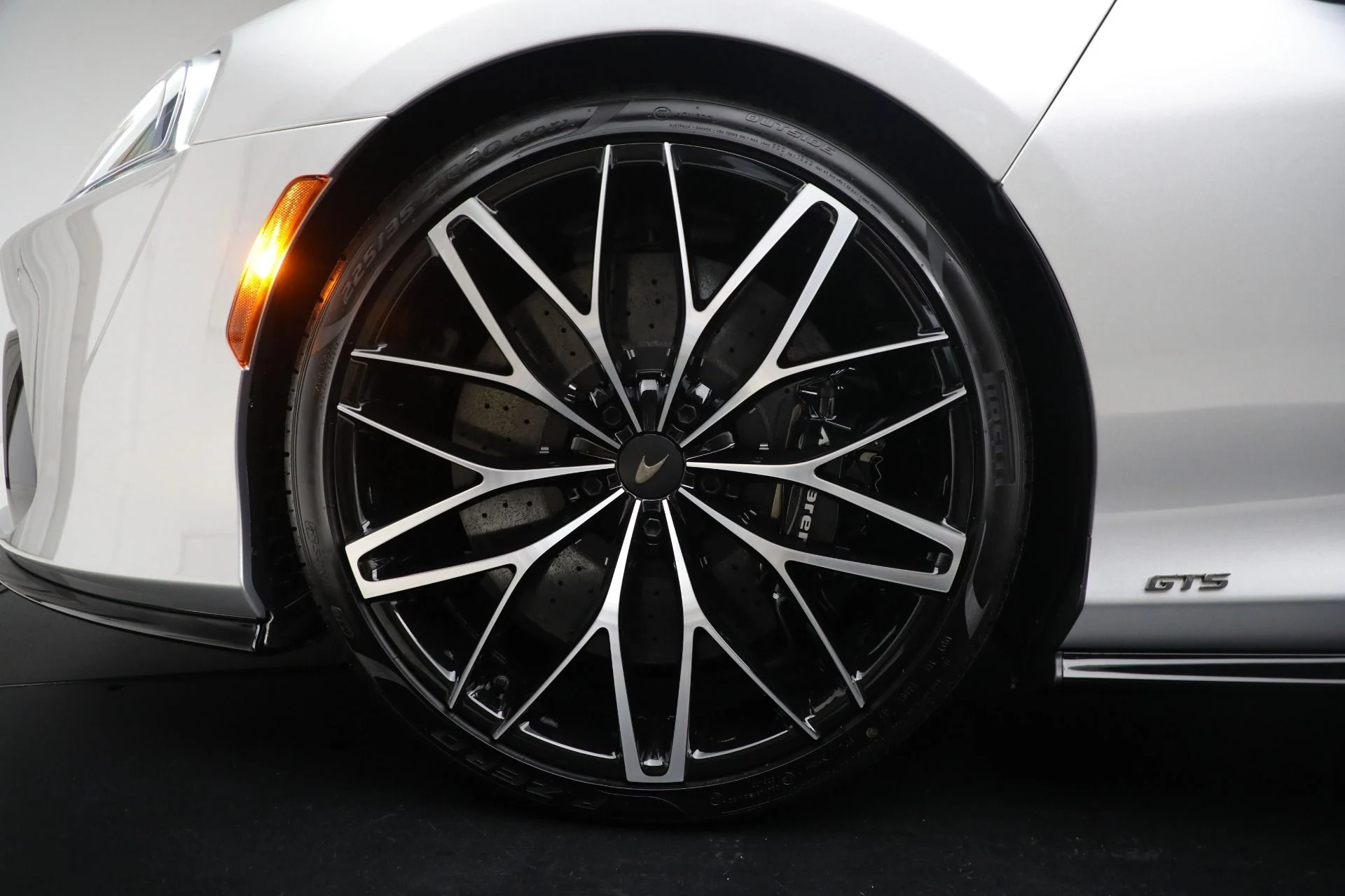 mph043_1703009573_Used_2025_Mc_Laren_GTS_Tech_Lux_c6324cfb45