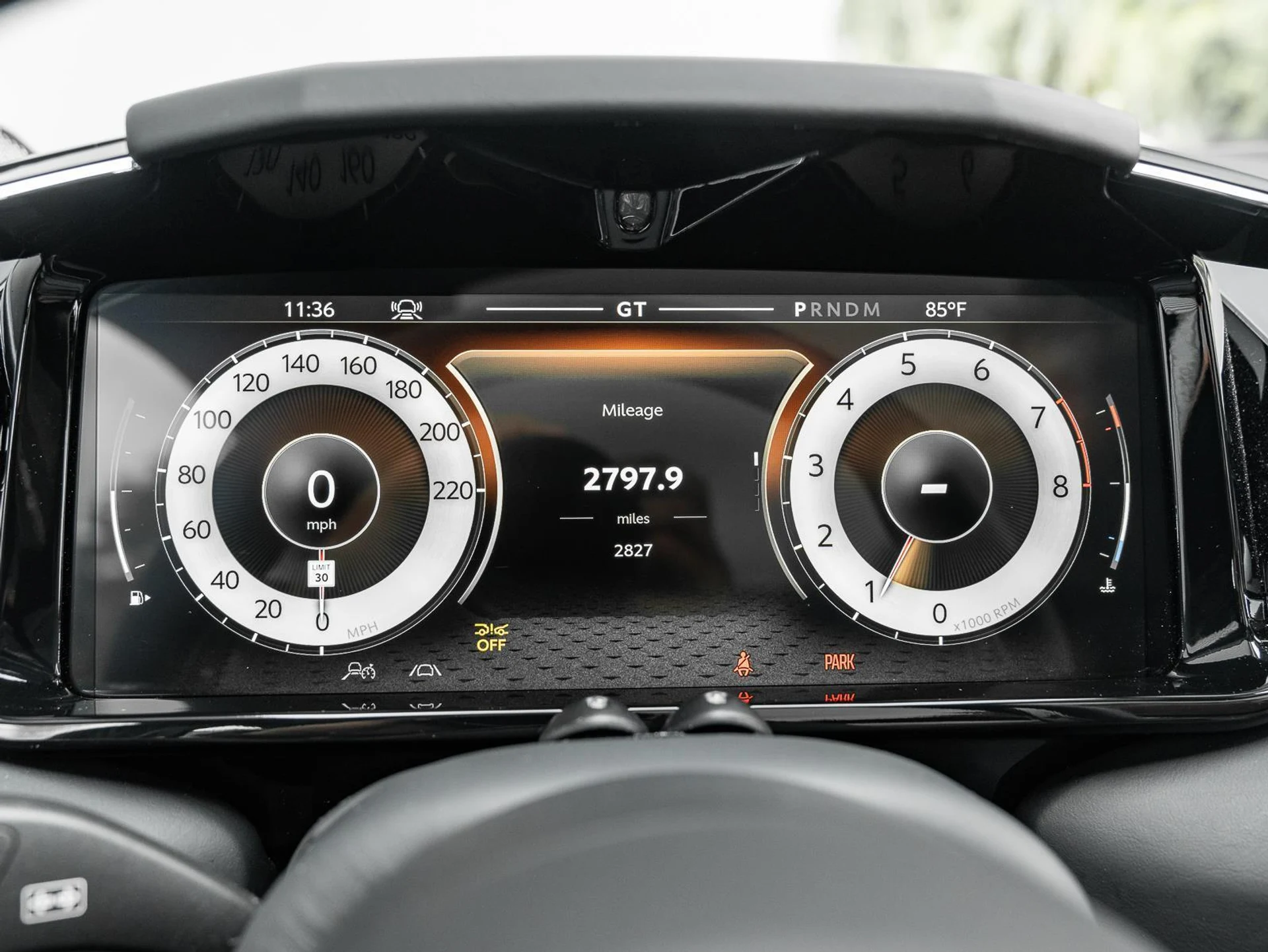 mph043_1706360501_Used_2025_Aston_Martin_Vanquish_Coupe_1780612114_39d13e4e6f