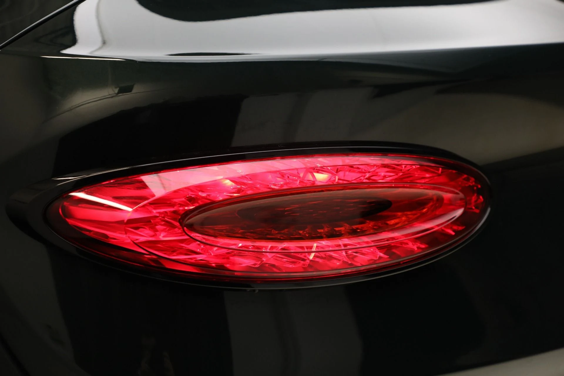 mph043_1722963096_New_2025_Bentley_Bentayga_S_Black_Edition_ae2353bca4