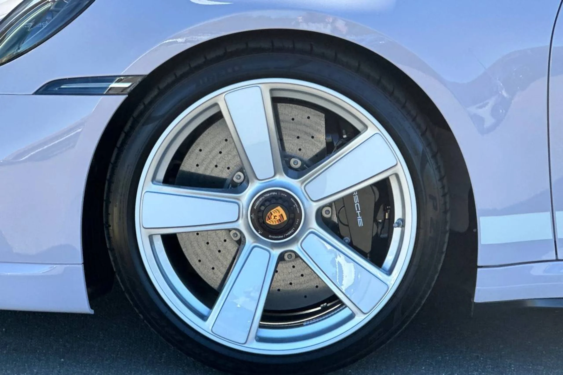 mph043_1727491642_1280_2ef9f5649a