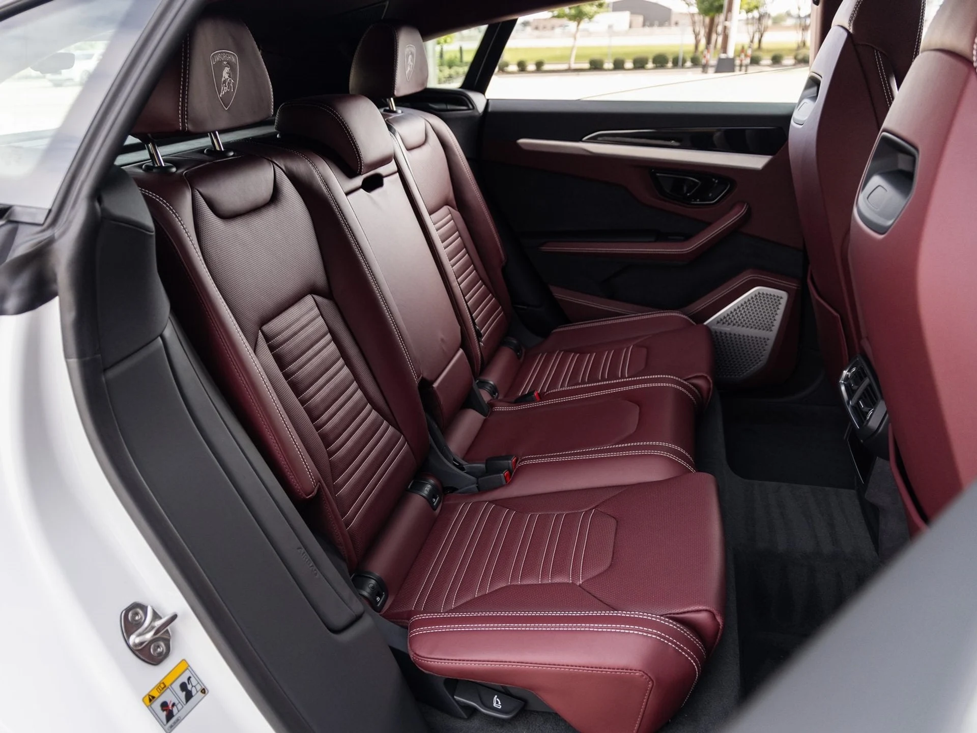 mph043_174068270_44_2339894c75