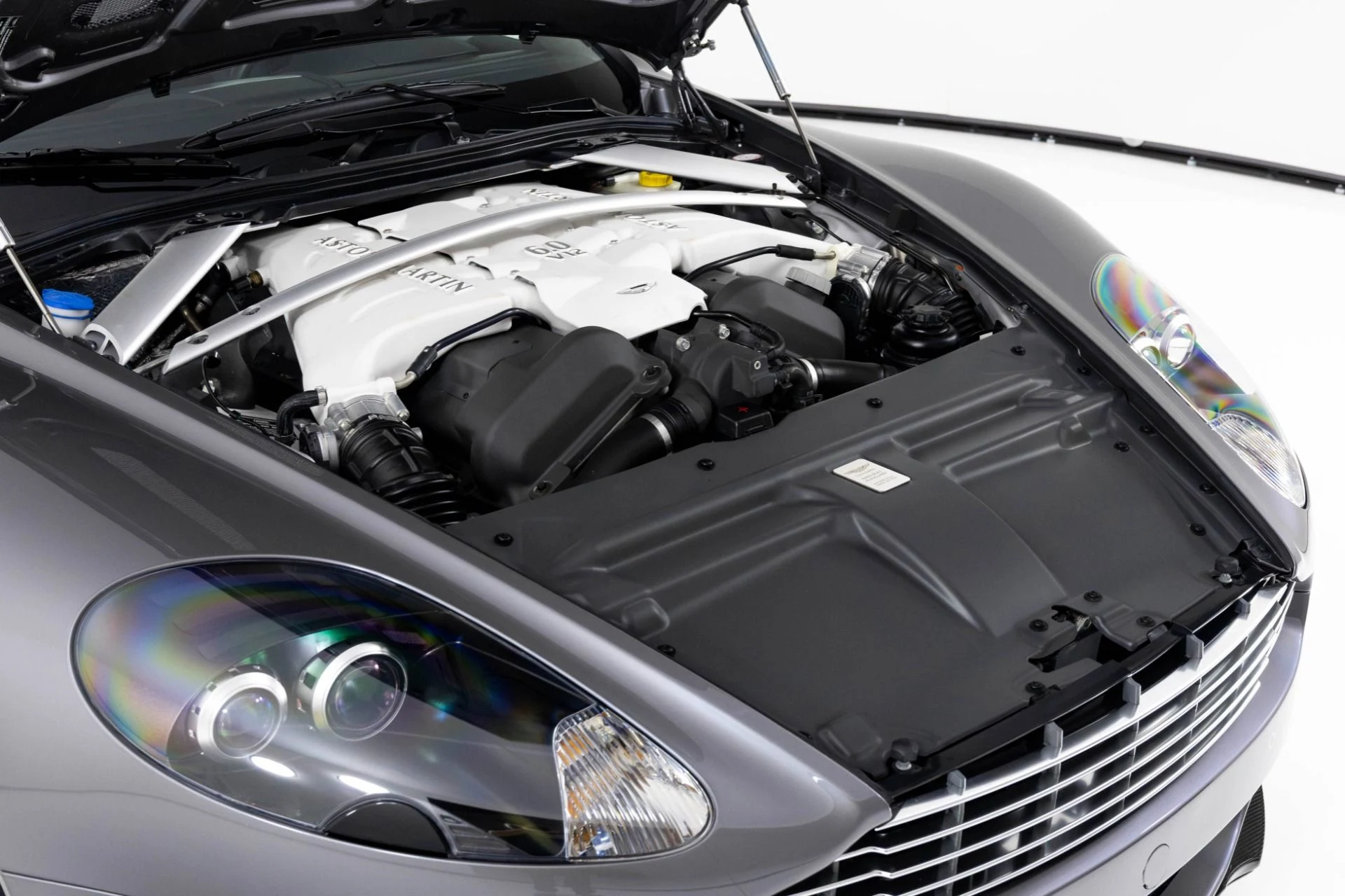 mph043_1749423729_Used_2009_Aston_Martin_DBS_1763602394_3674000c45