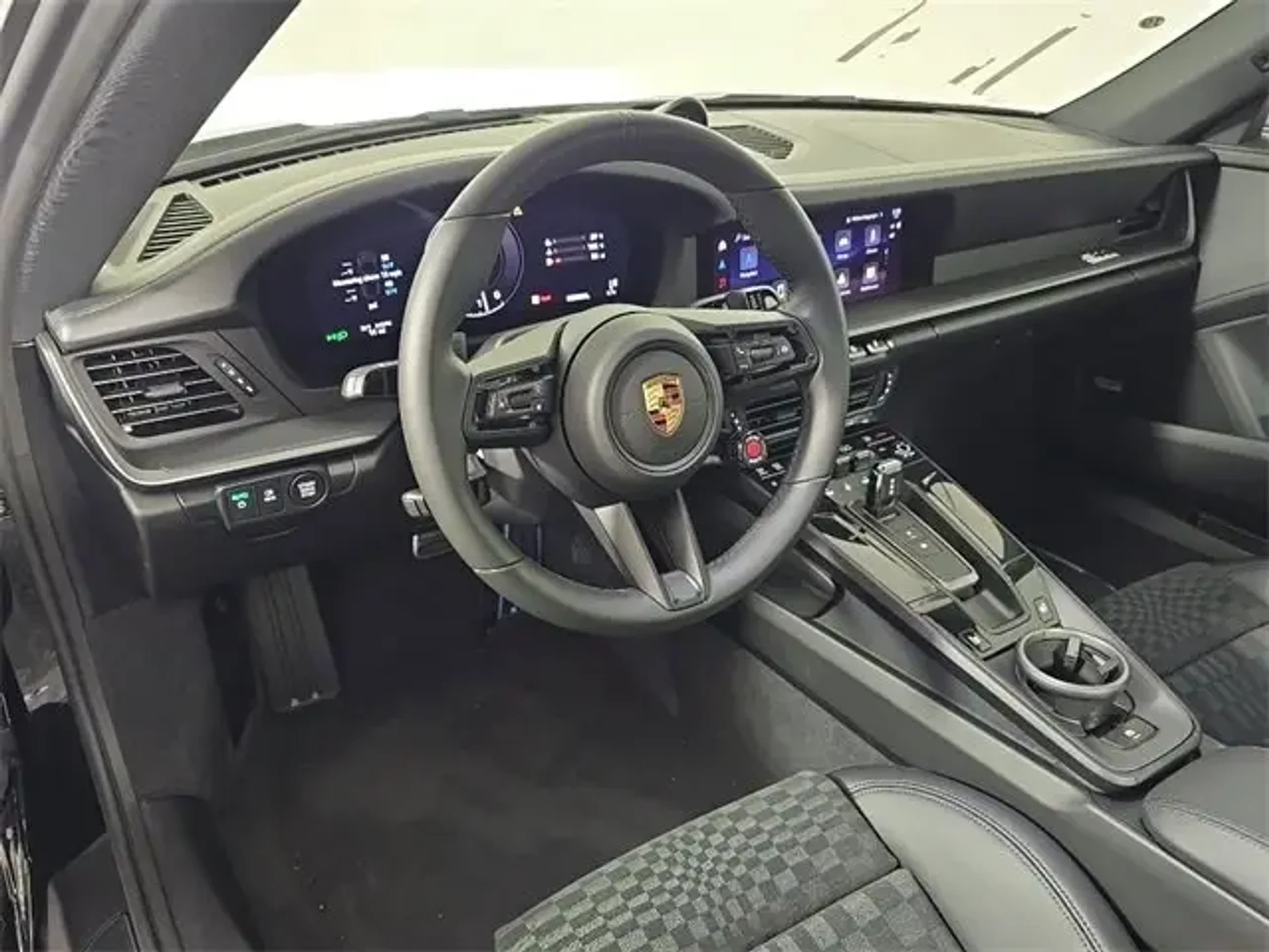 mph043_1764921989_960_ff718224fd